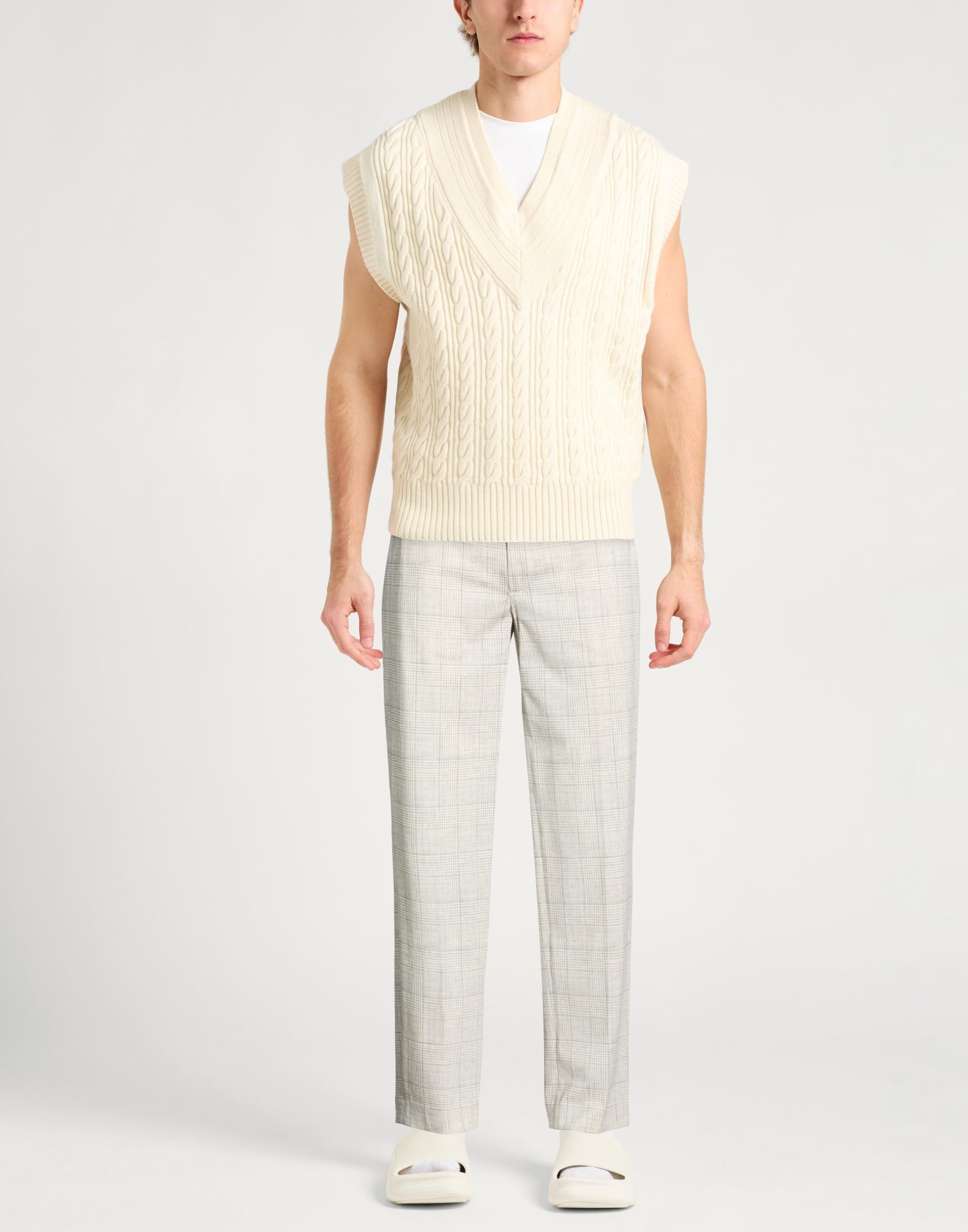  Circolo 1901 - Hosen & Röcke - Hosen - On Yoox.com 