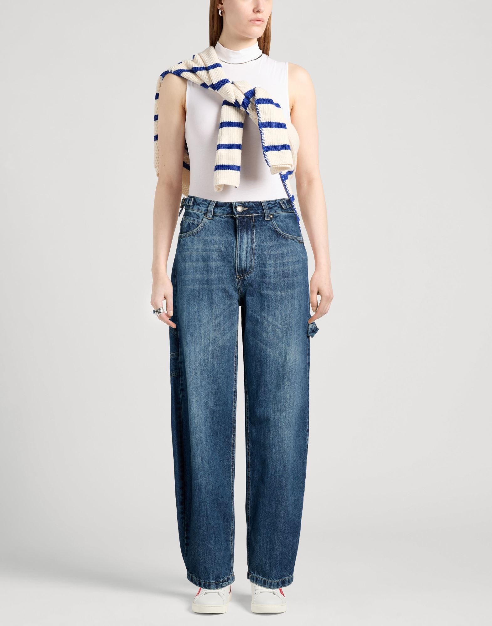 Berna - Hosen & Röcke - Jeanshosen - On Yoox.com 