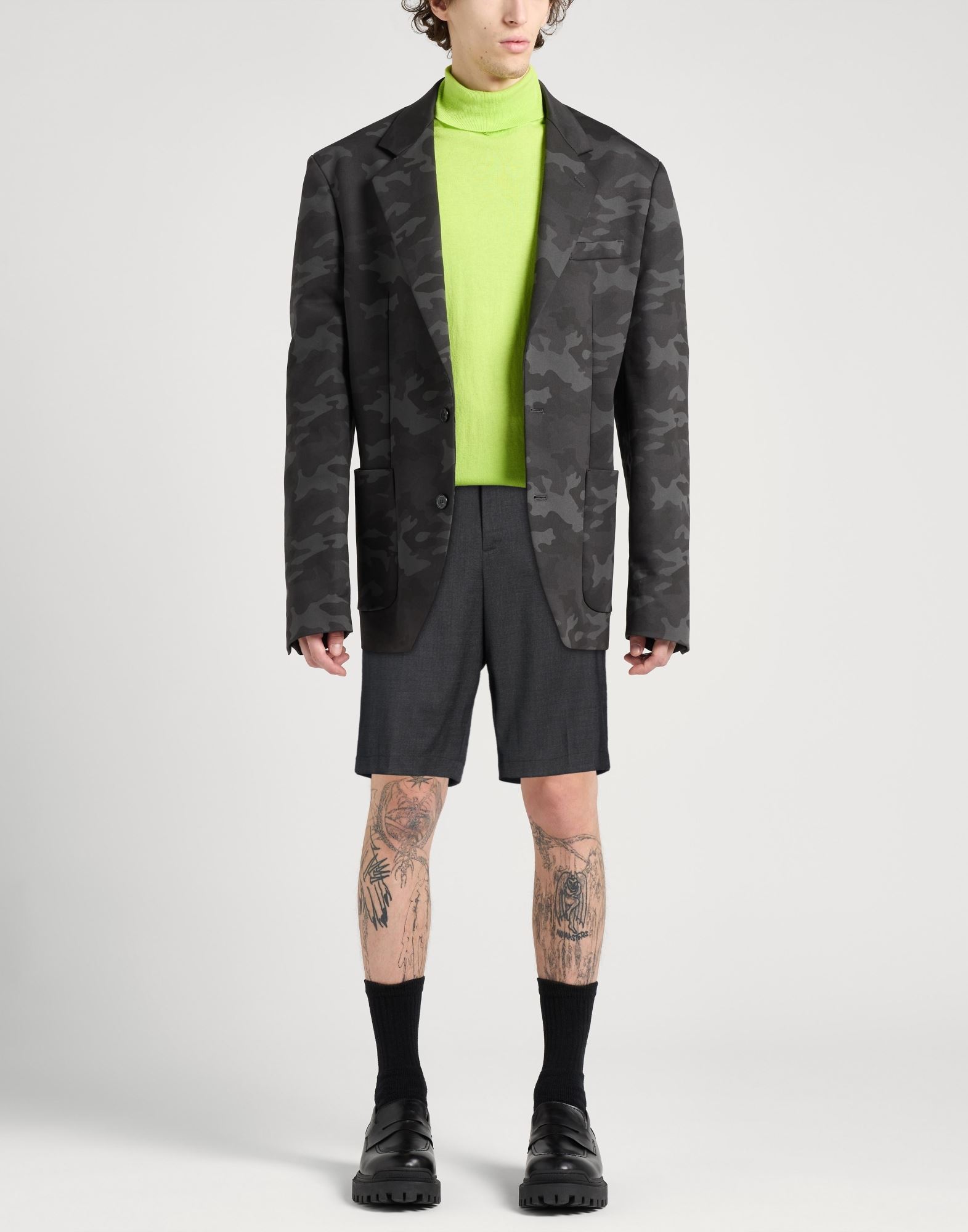  Paura - Hosen & Röcke - Shorts & Bermudashorts - On Yoox.com 