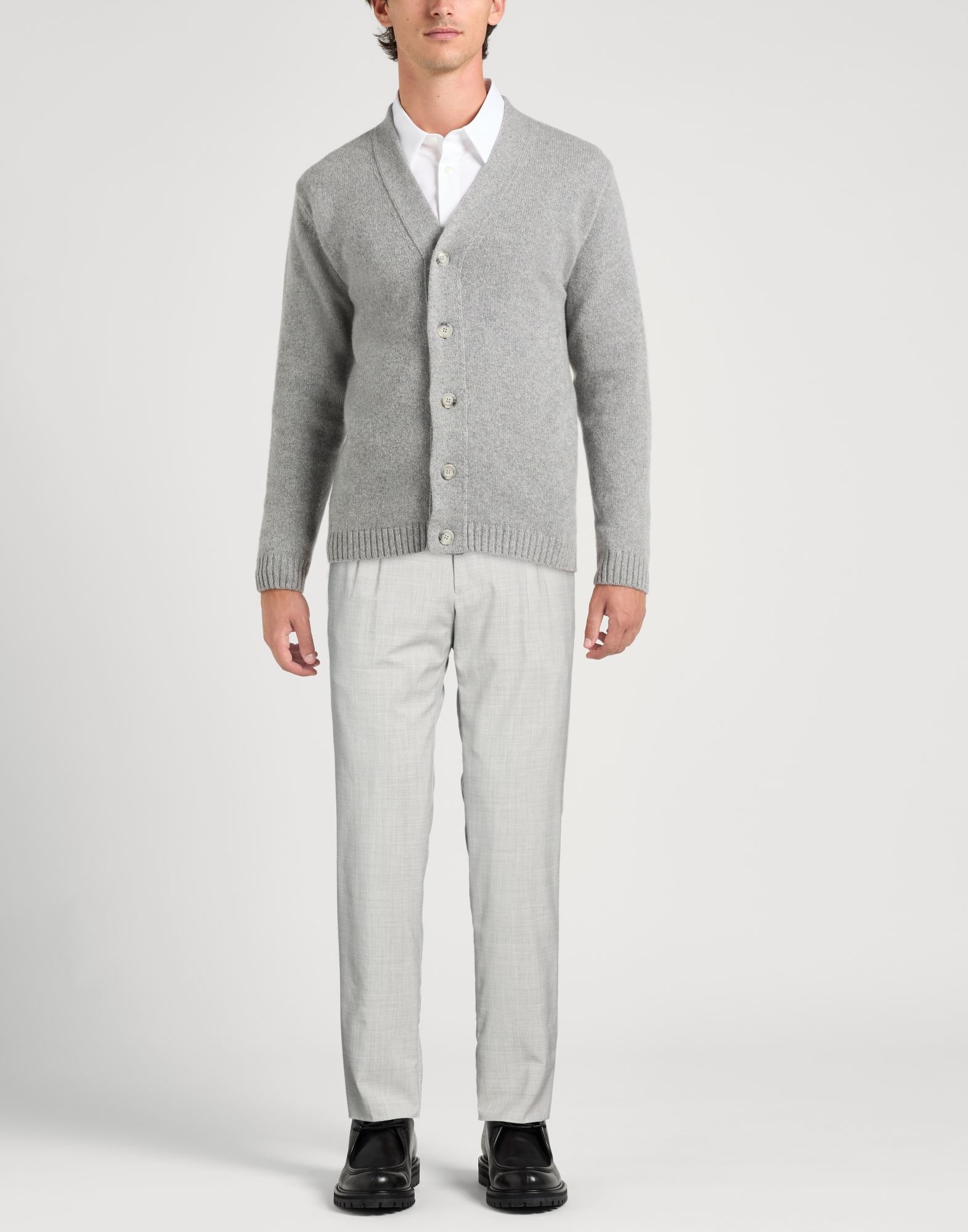  Eleventy - Hosen & Röcke - Hosen - On Yoox.com 