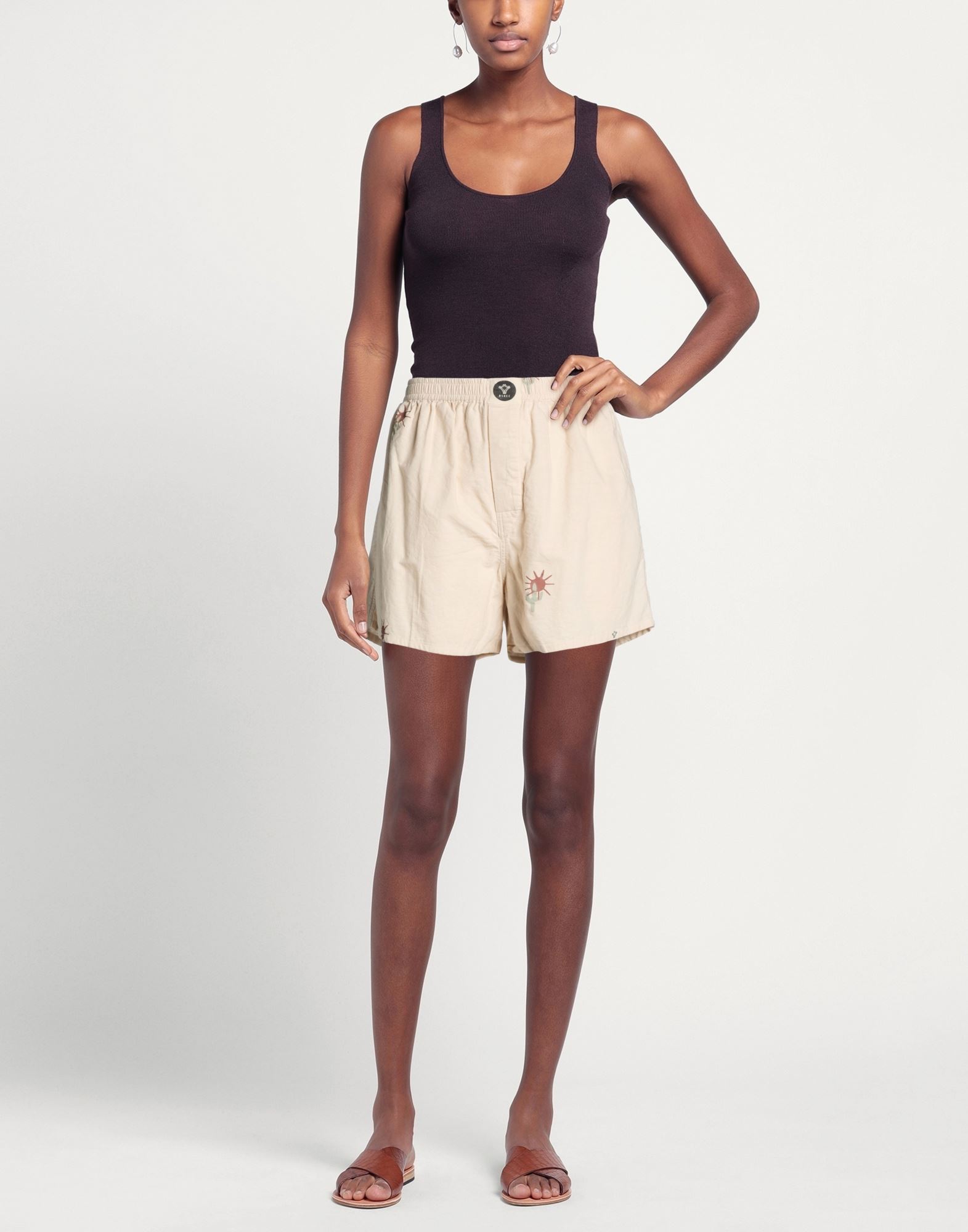  Bsbee - Hosen & Röcke - Shorts & Bermudashorts - On Yoox.com 