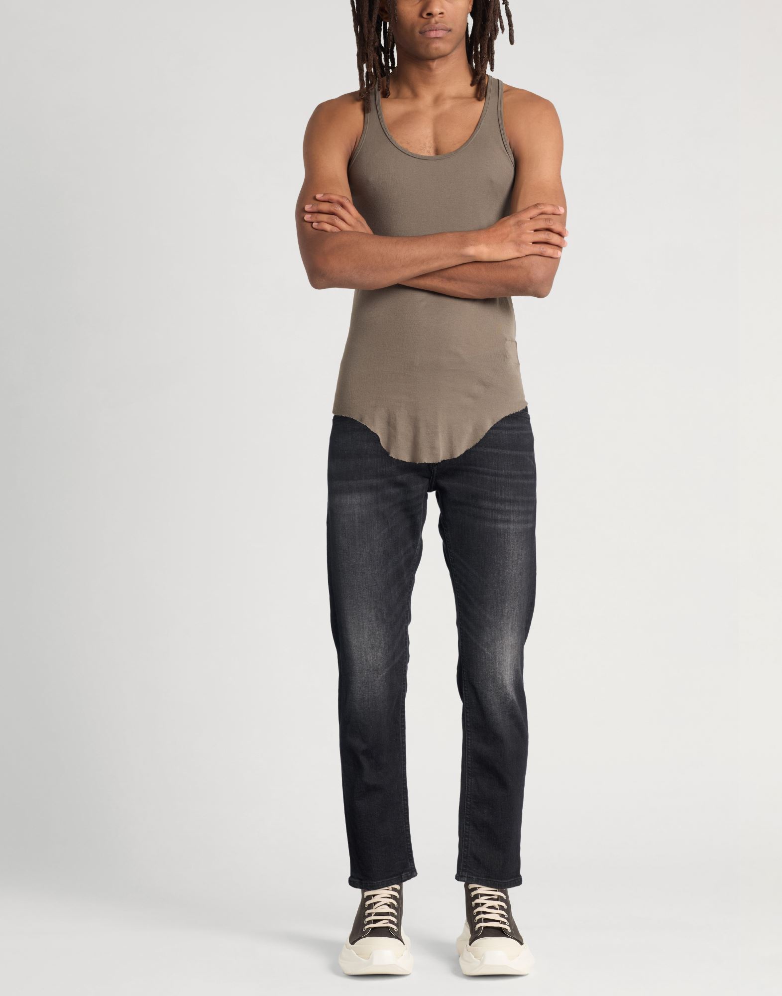  Diesel - Hosen & Röcke - Jeanshosen - On Yoox.com 