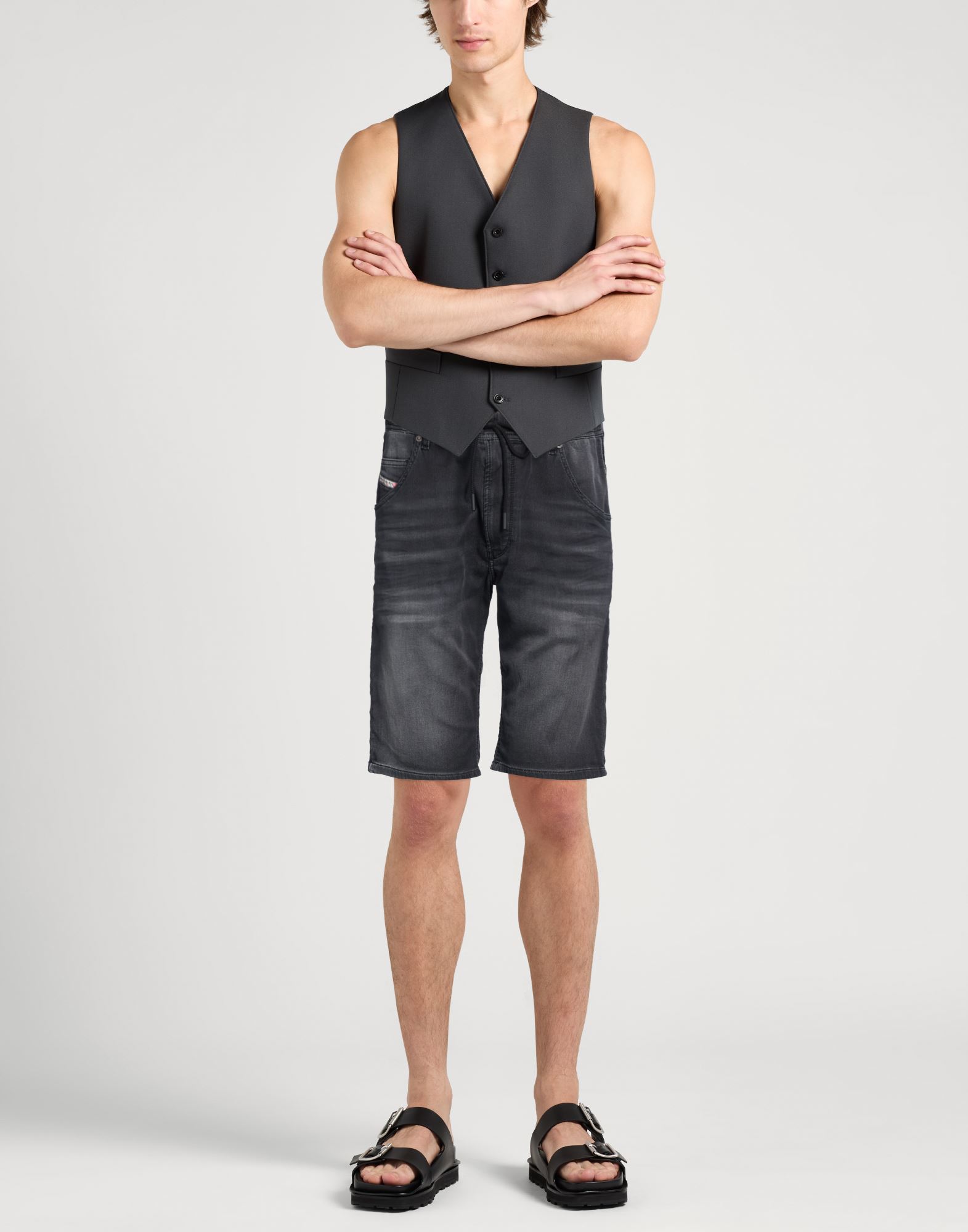  Diesel - Hosen & Röcke - Jeansshorts - On Yoox.com 