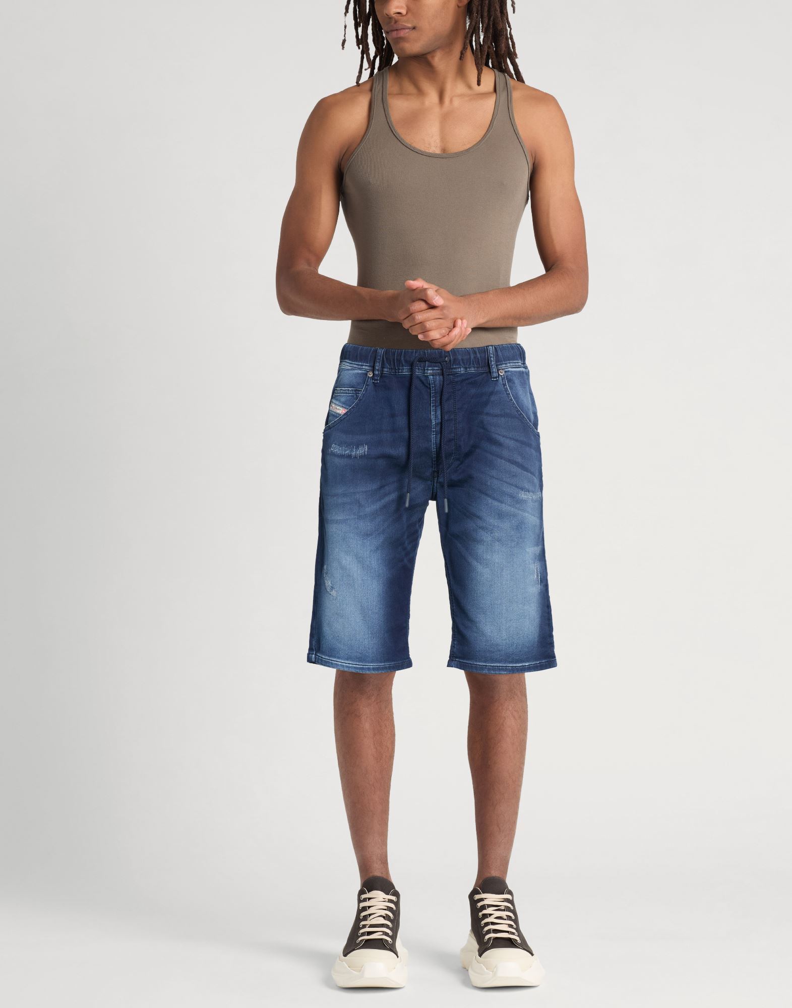  Diesel - Hosen & Röcke - Jeansshorts - On Yoox.com 