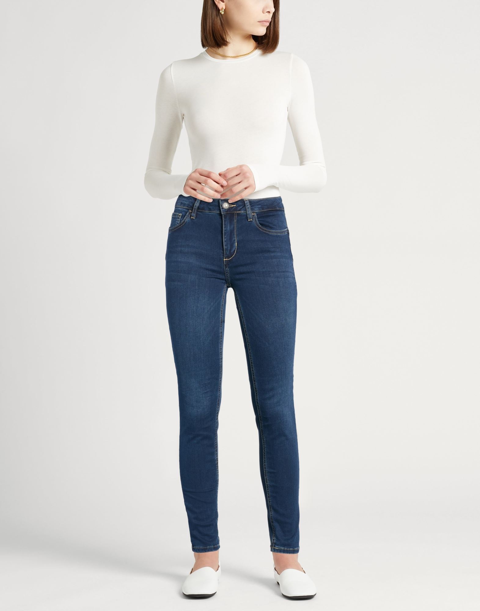 Liu •jo - Hosen & Röcke - Jeanshosen - On Yoox.com 