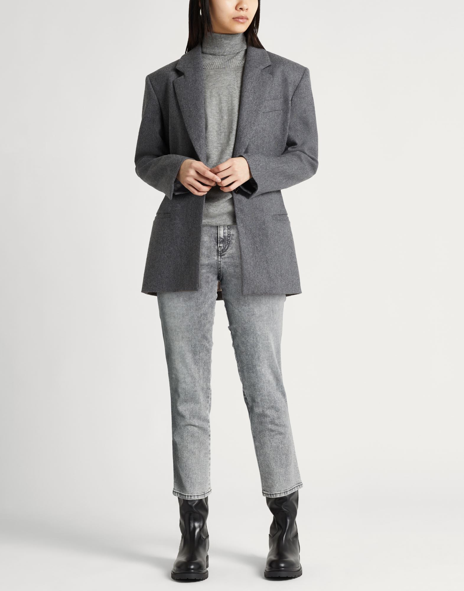  Pt Torino - Hosen & Röcke - Jeanshosen - On Yoox.com 
