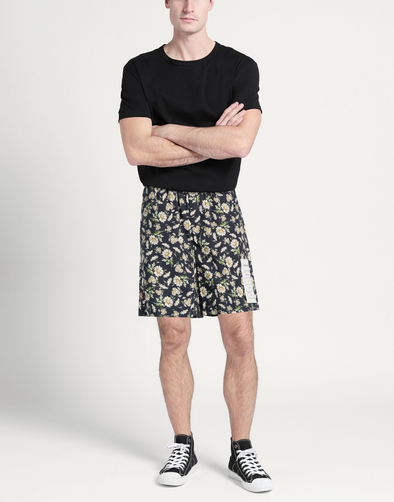  Amaranto - Hosen & Röcke - Shorts & Bermudashorts - On Yoox.com 