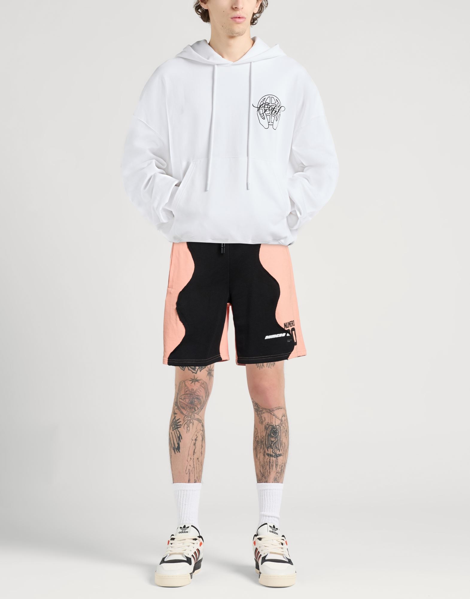 Numero 00 - Hosen & Röcke - Shorts & Bermudashorts - On Yoox.com 