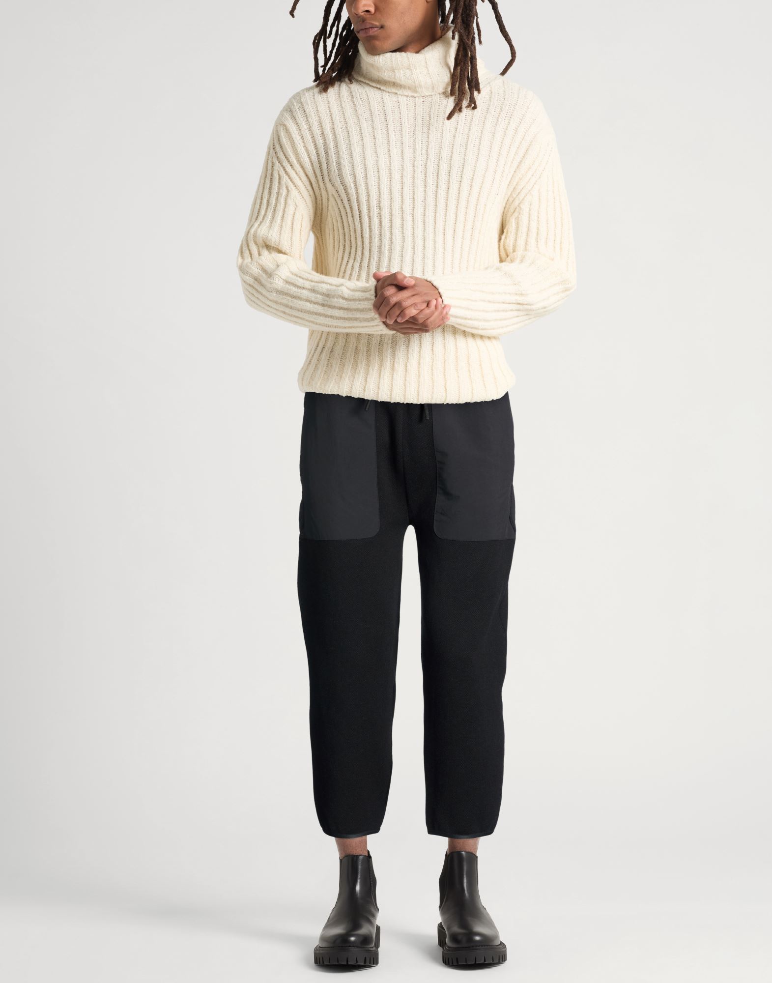  Moncler - Partes De Abajo - Pantalones - On Yoox.com 