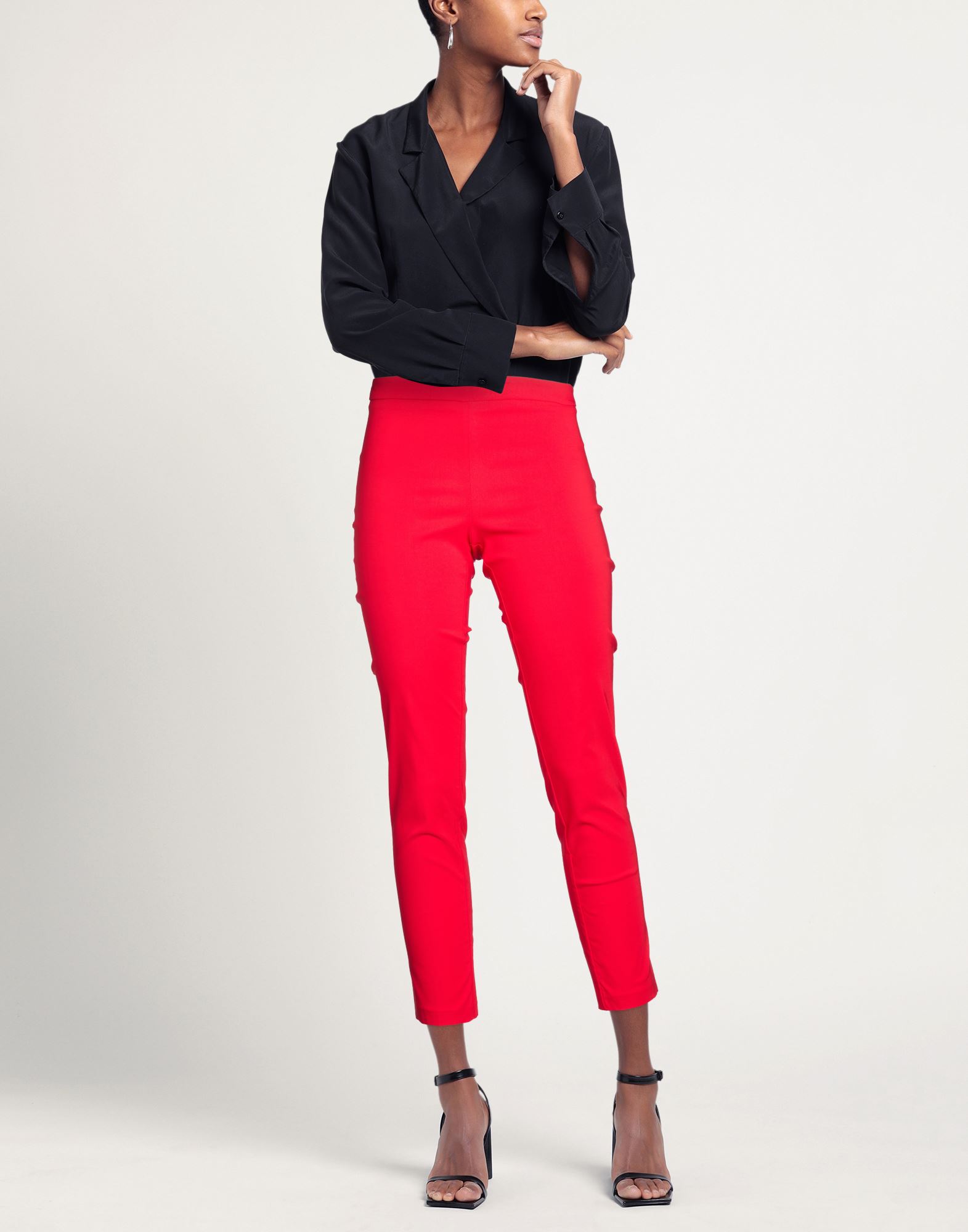  Giulia Valli - Hosen & Röcke - Hosen - On Yoox.com 