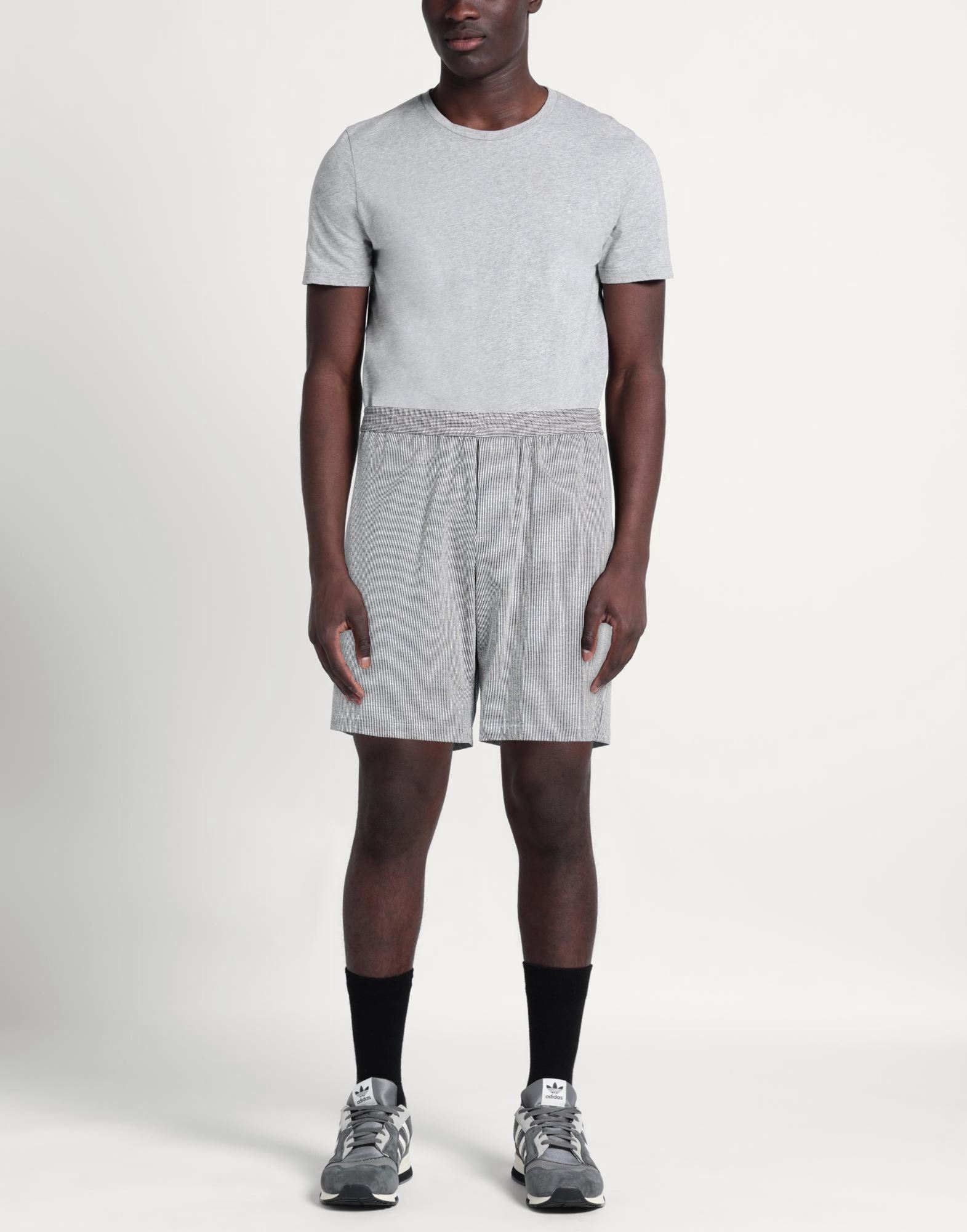  Hindustrie - Hosen & Röcke - Shorts & Bermudashorts - On Yoox.com 
