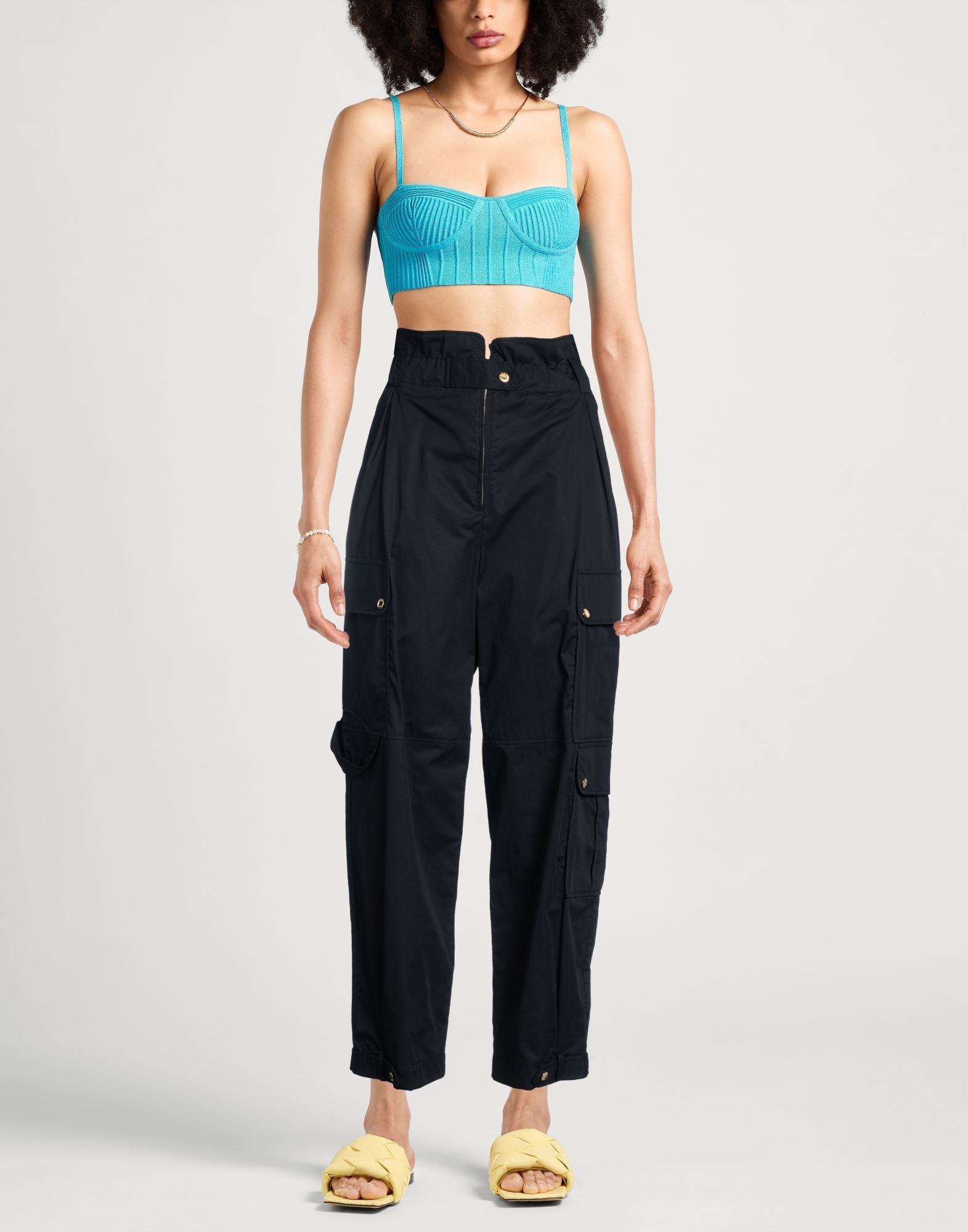  Sandro - Partes De Abajo - Pantalones - On Yoox.com 