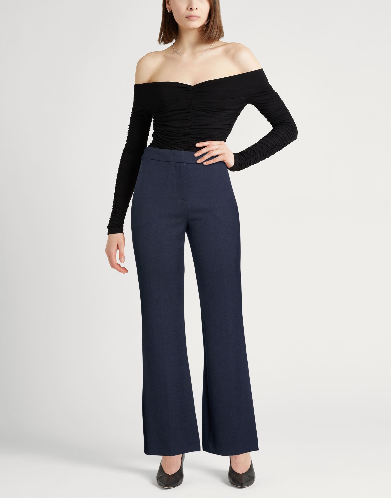  Lardini - Hosen & Röcke - Hosen - On Yoox.com 