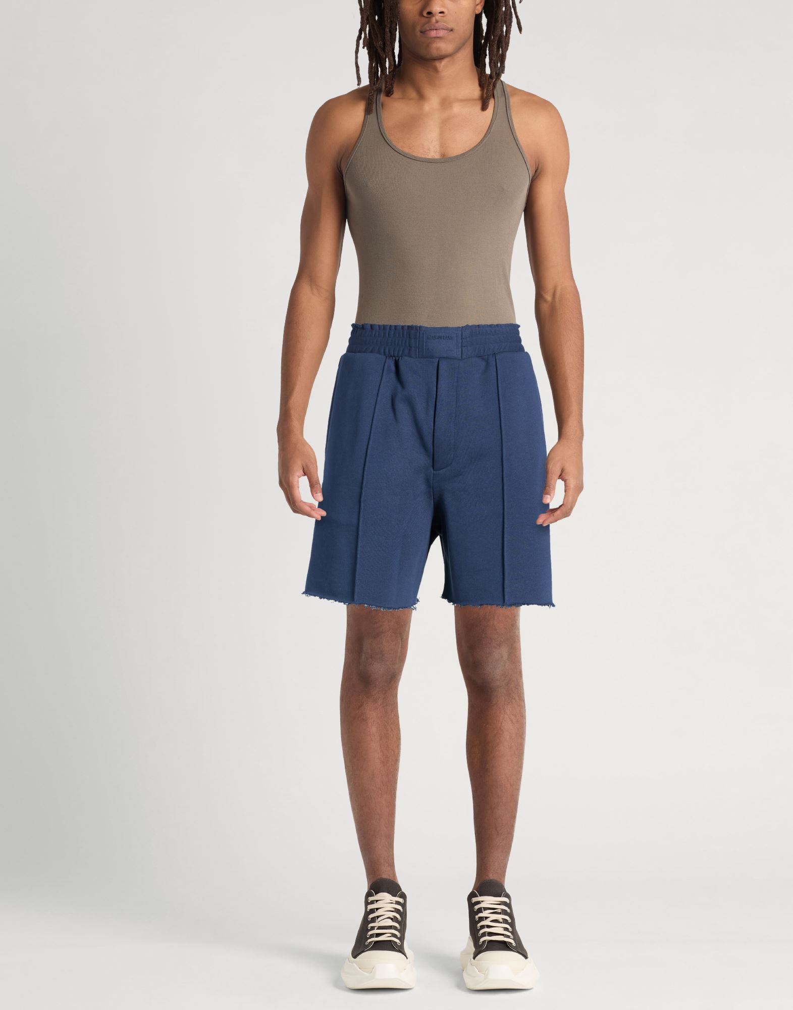 Helmut Lang - Hosen & Röcke - Shorts & Bermudashorts - On Yoox.com 