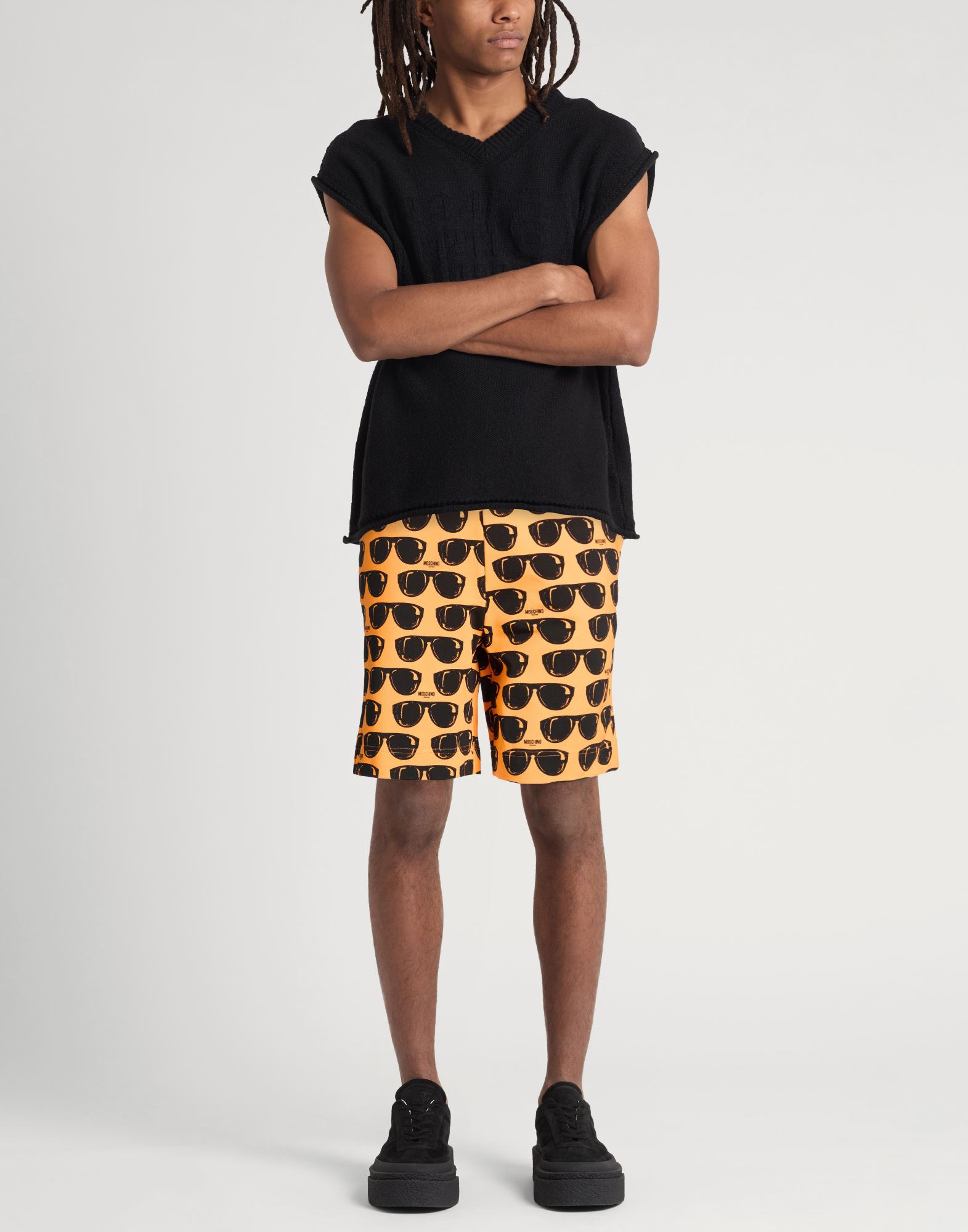  Moschino - Hosen & Röcke - Shorts & Bermudashorts - On Yoox.com 