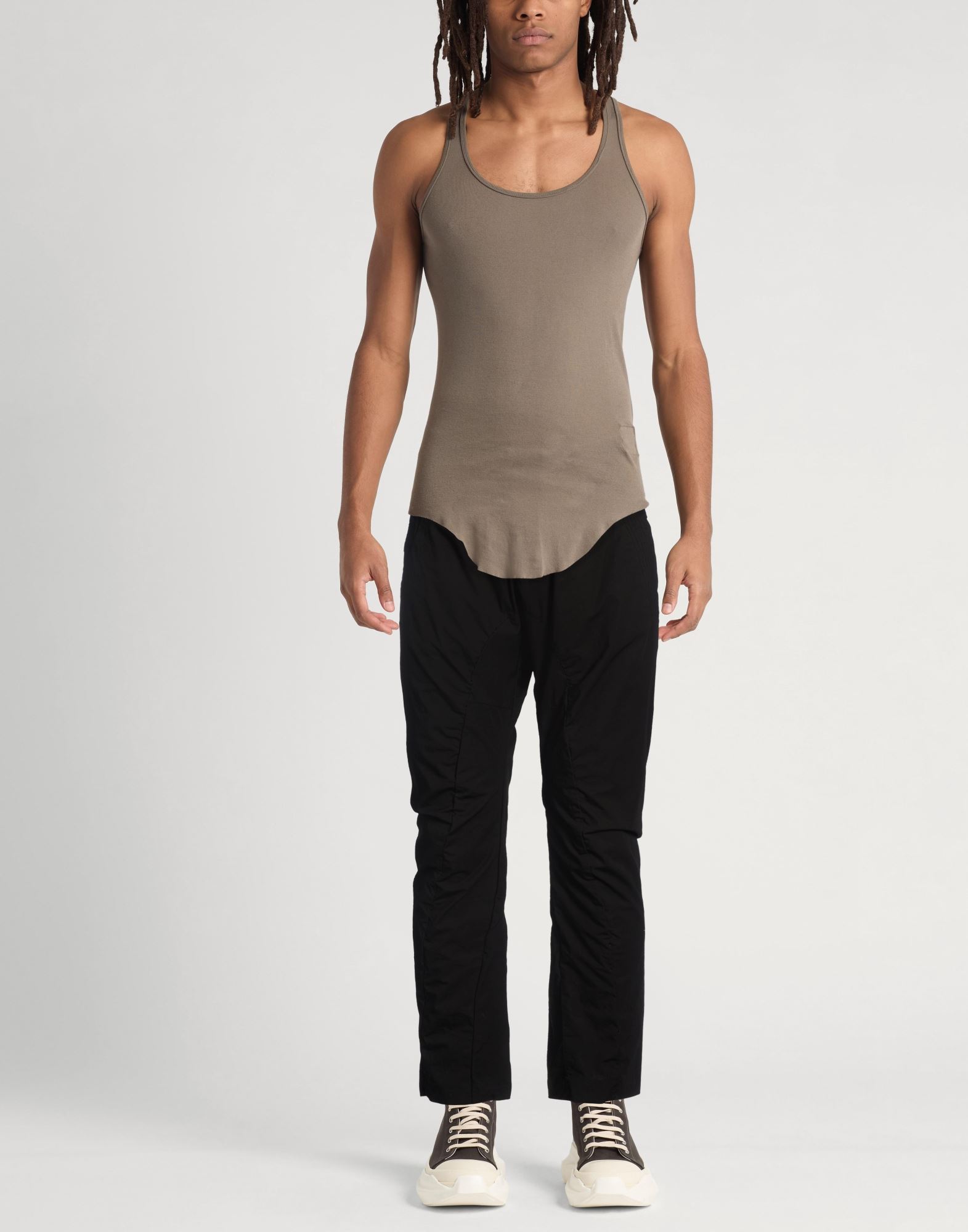  Masnada - Hosen & Röcke - Hosen - On Yoox.com 