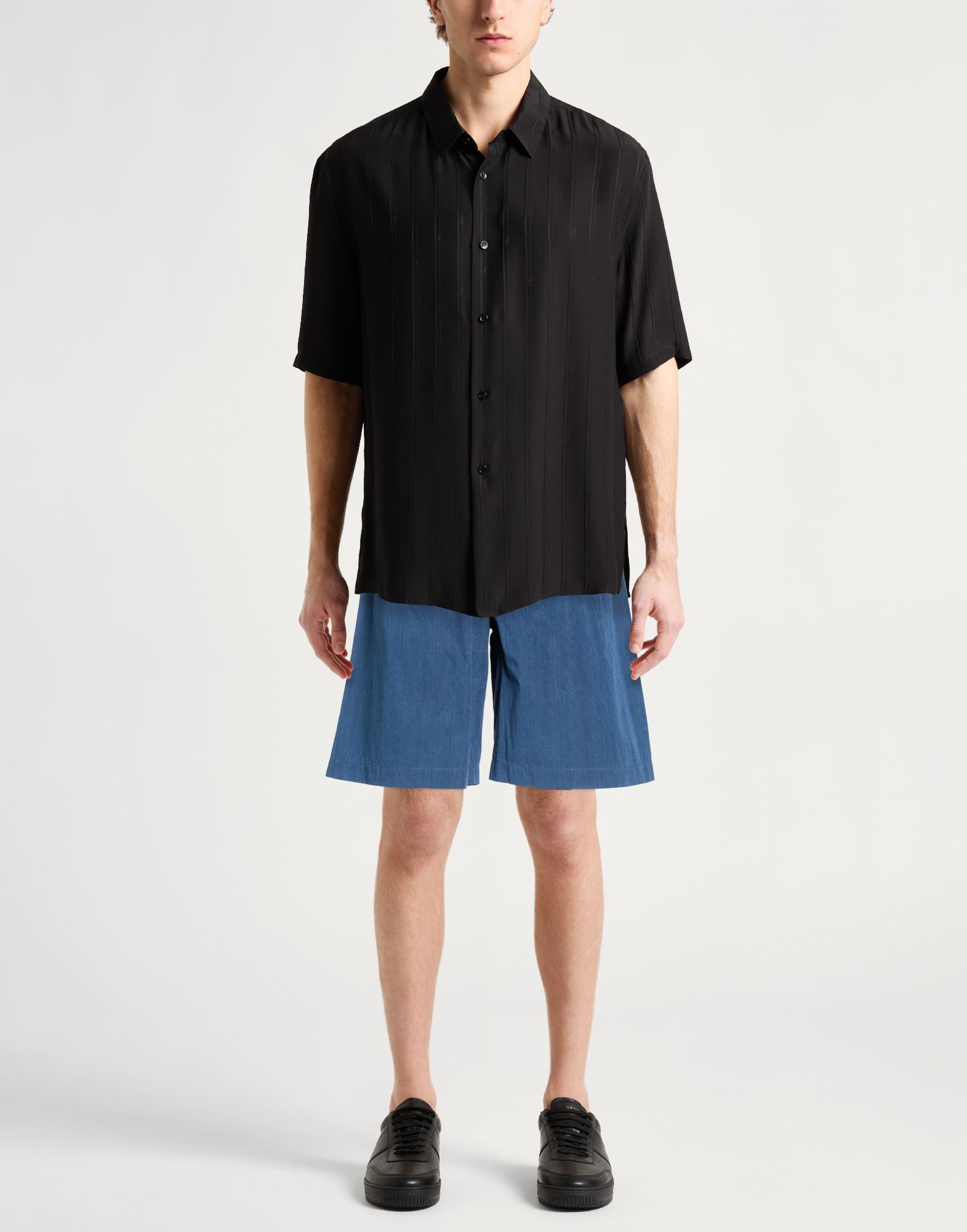  Givenchy - Hosen & Röcke - Shorts & Bermudashorts - On Yoox.com 