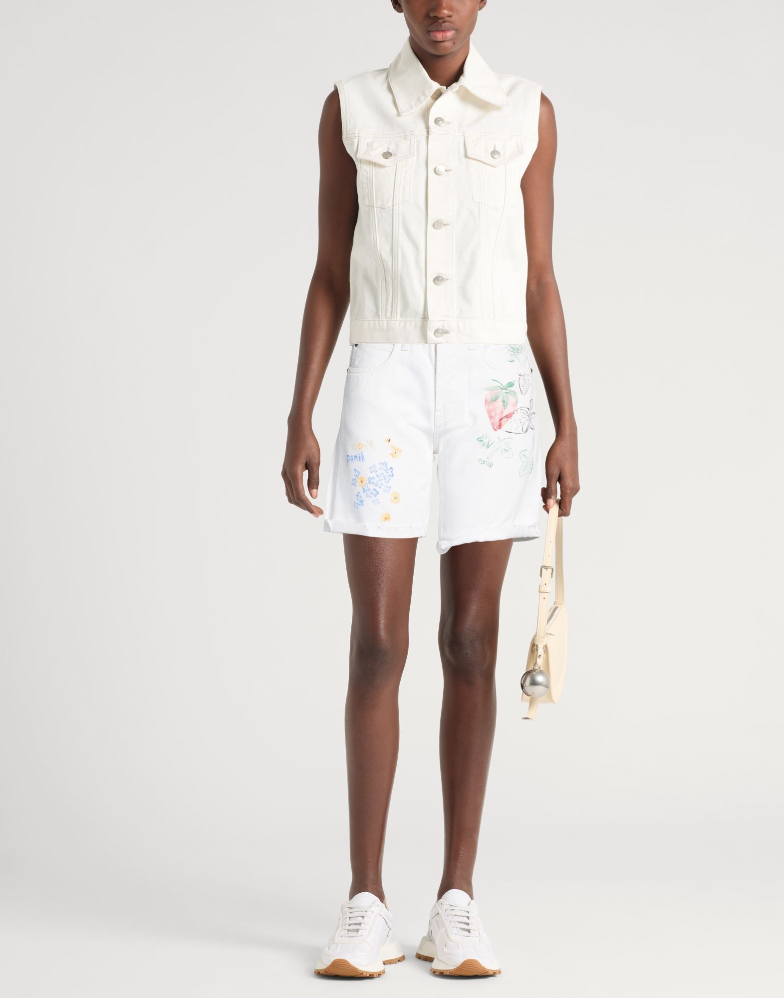  RoŸ Roger's - Partes De Abajo - Shorts Vaqueros - On Yoox.com 