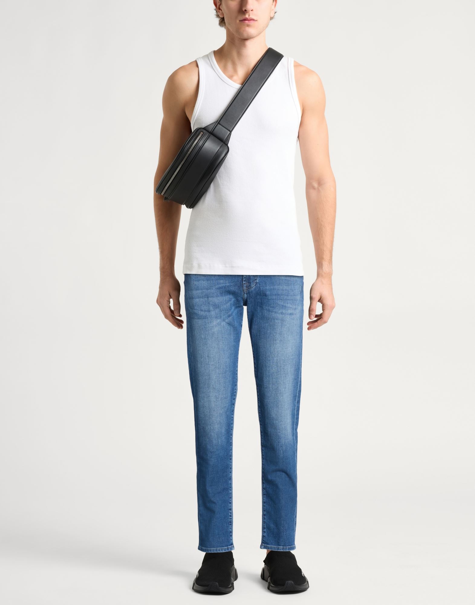  RoŸ Roger's - Hosen & Röcke - Jeanshosen - On Yoox.com 