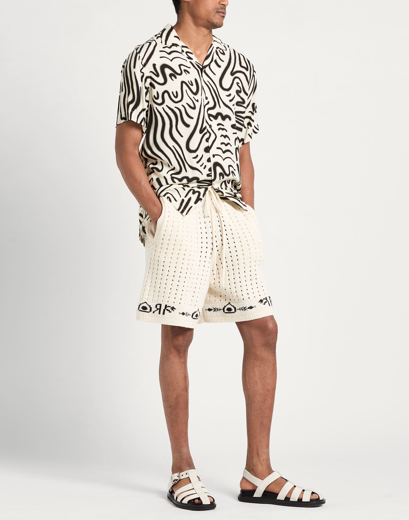  Rough. - Hosen & Röcke - Shorts & Bermudashorts - On Yoox.com 