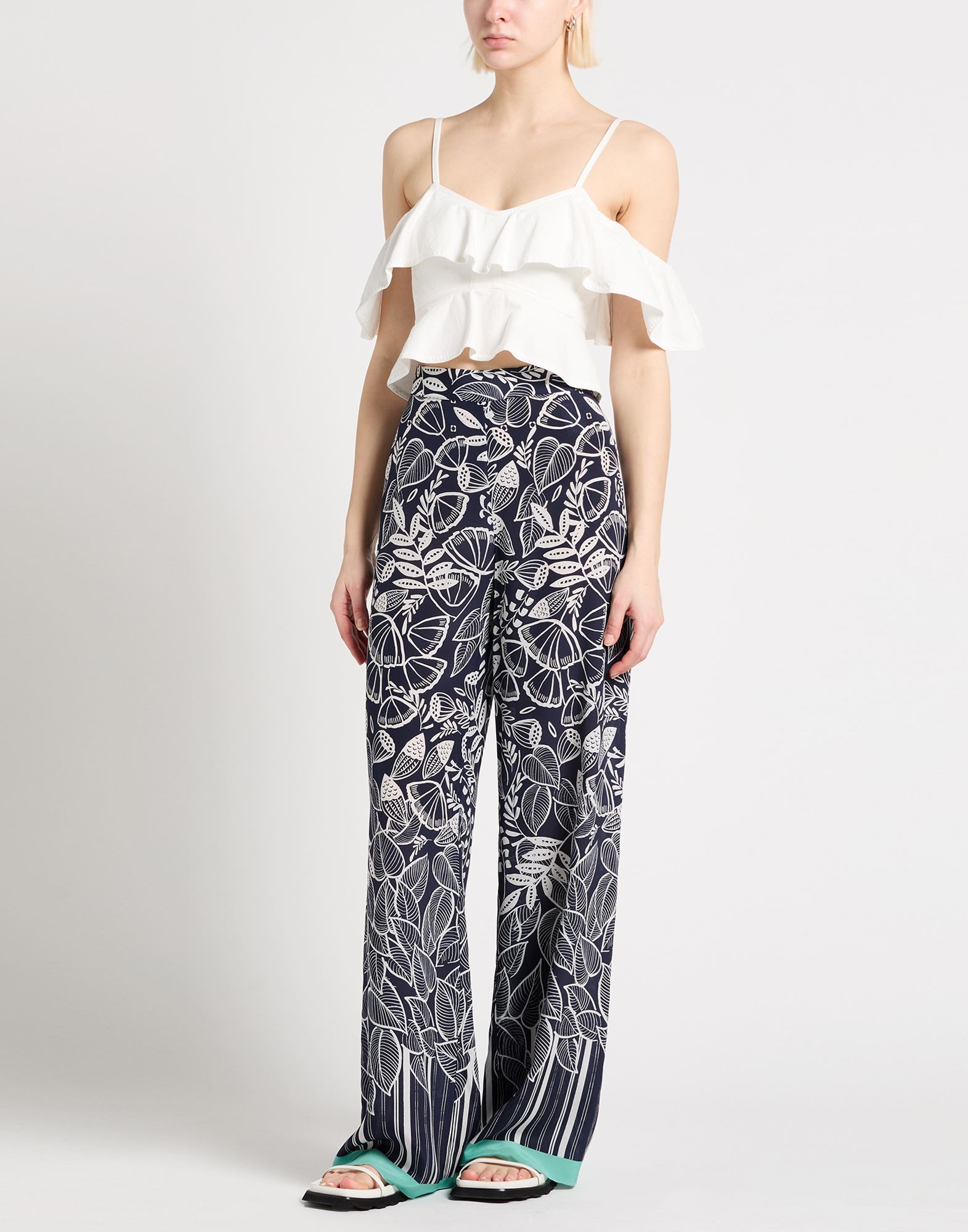  Antonelli - Hosen & Röcke - Hosen - On Yoox.com 