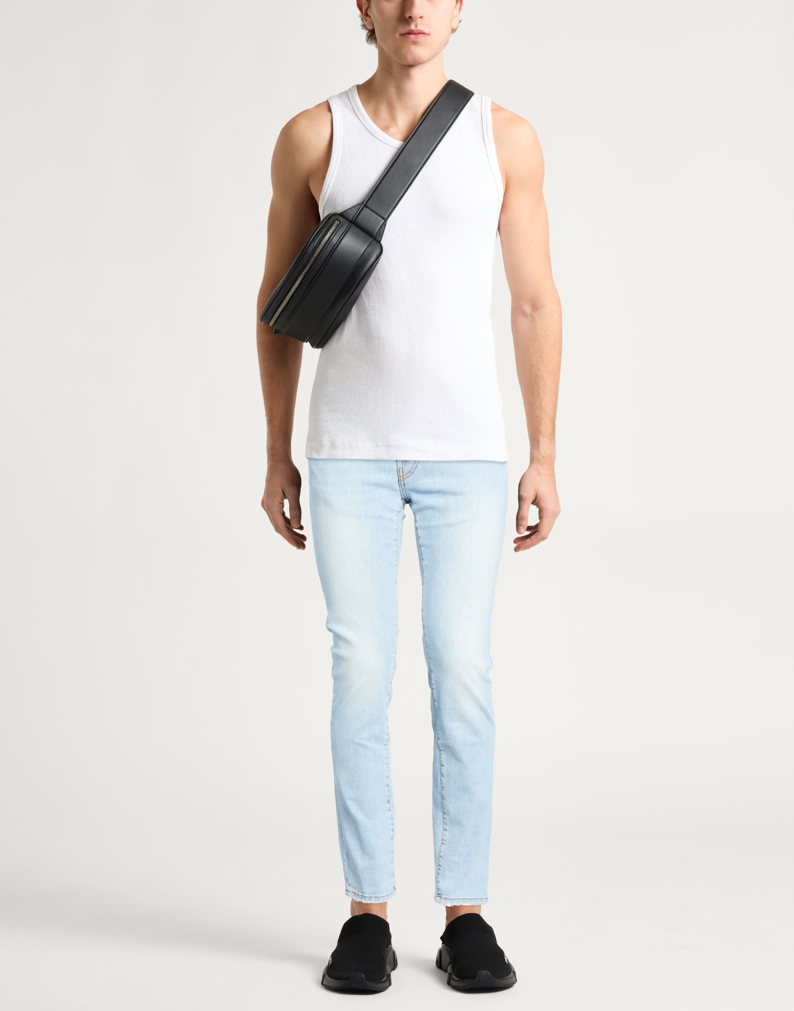  Messagerie - Hosen & Röcke - Jeanshosen - On Yoox.com 
