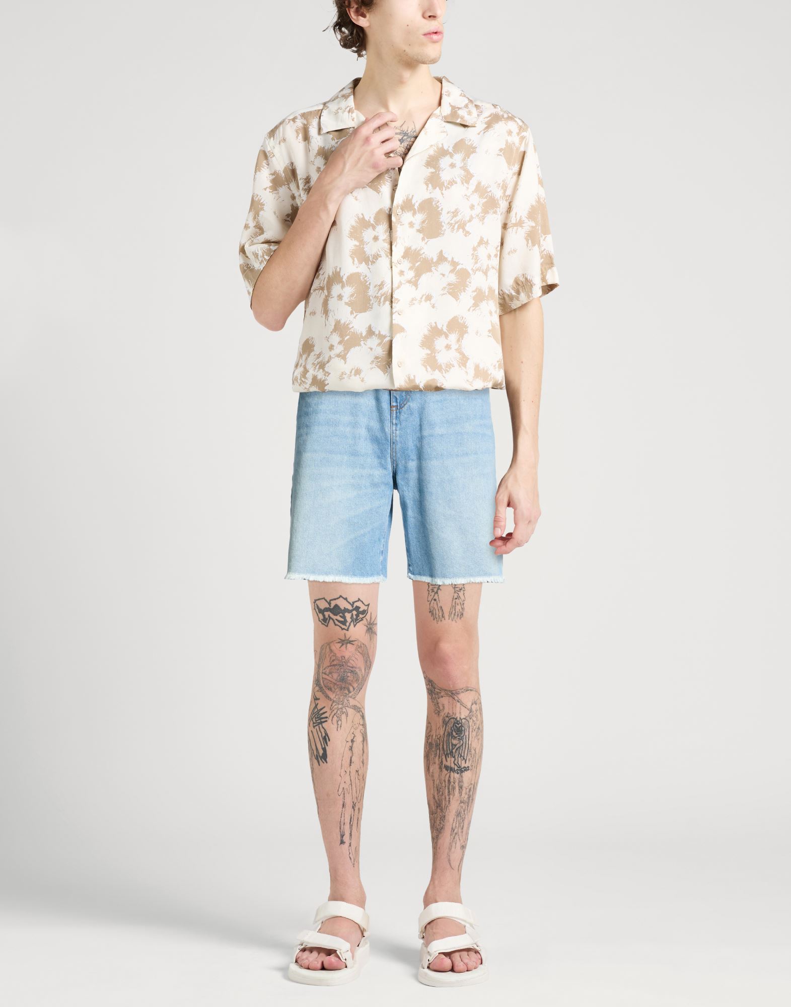  Vision Of Super - Hosen & Röcke - Jeansshorts - On Yoox.com 