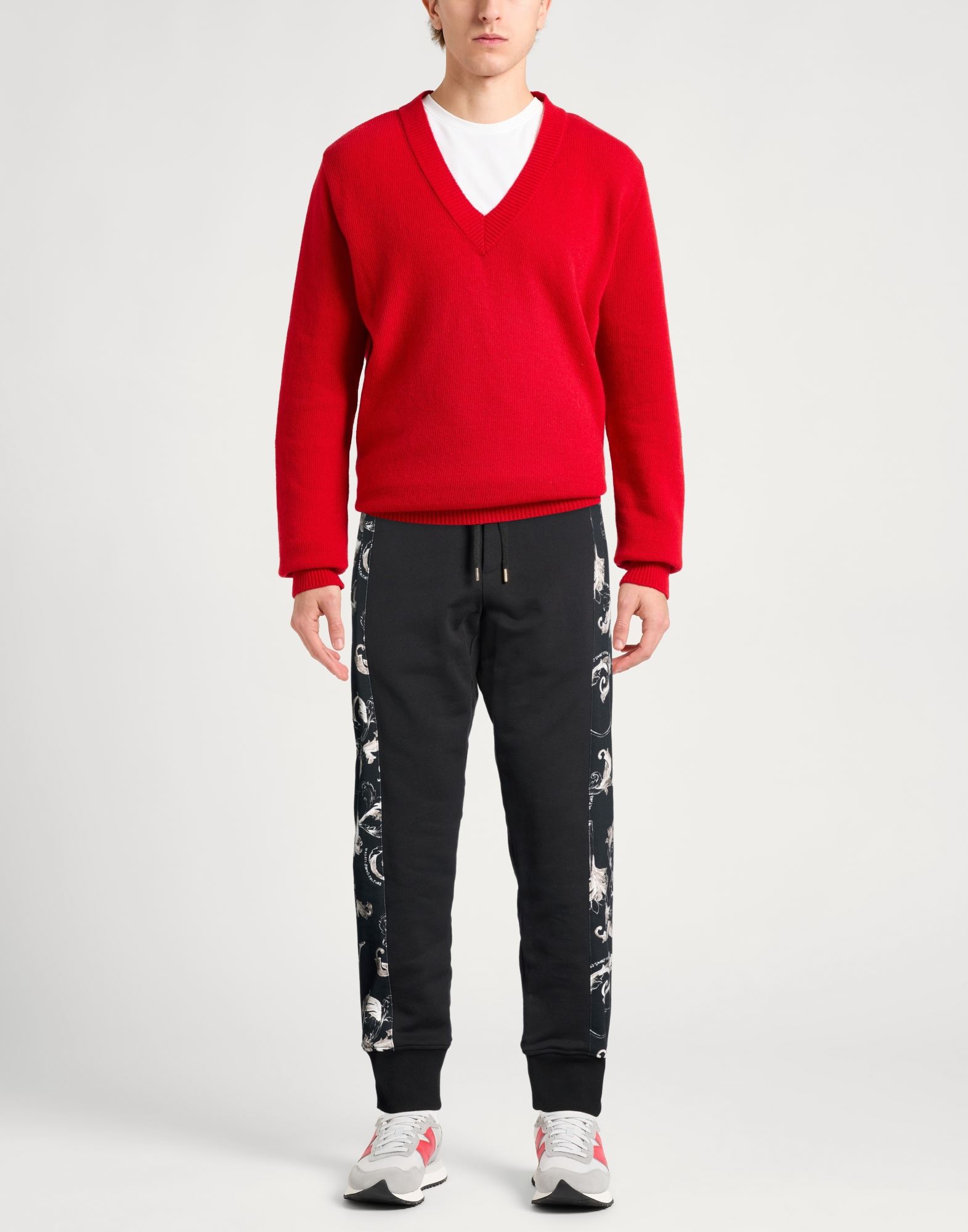  Versace Jeans Couture - Hosen & Röcke - Hosen - On Yoox.com 
