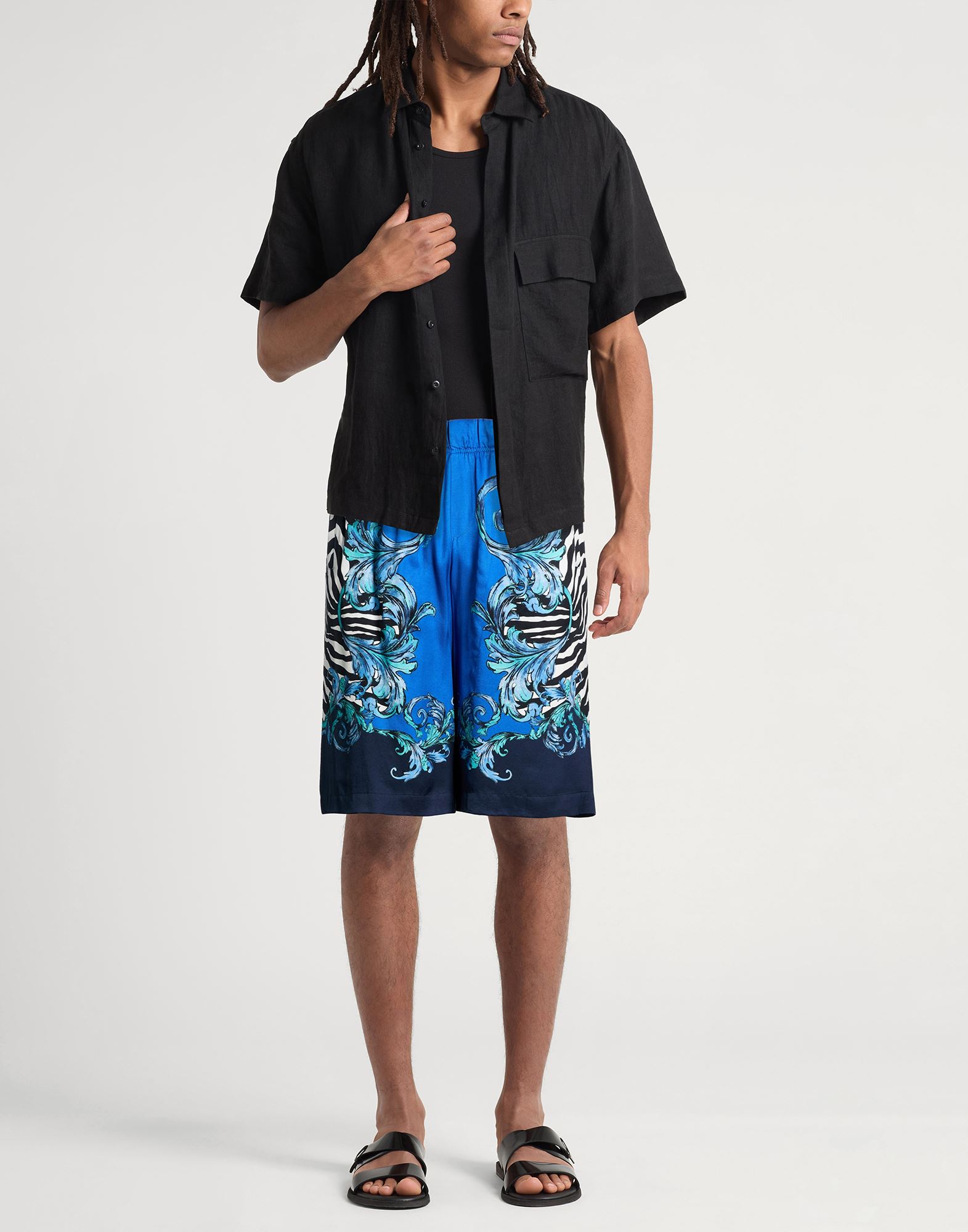  Versace Jeans Couture - Hosen & Röcke - Shorts & Bermudashorts - On Yoox.com 