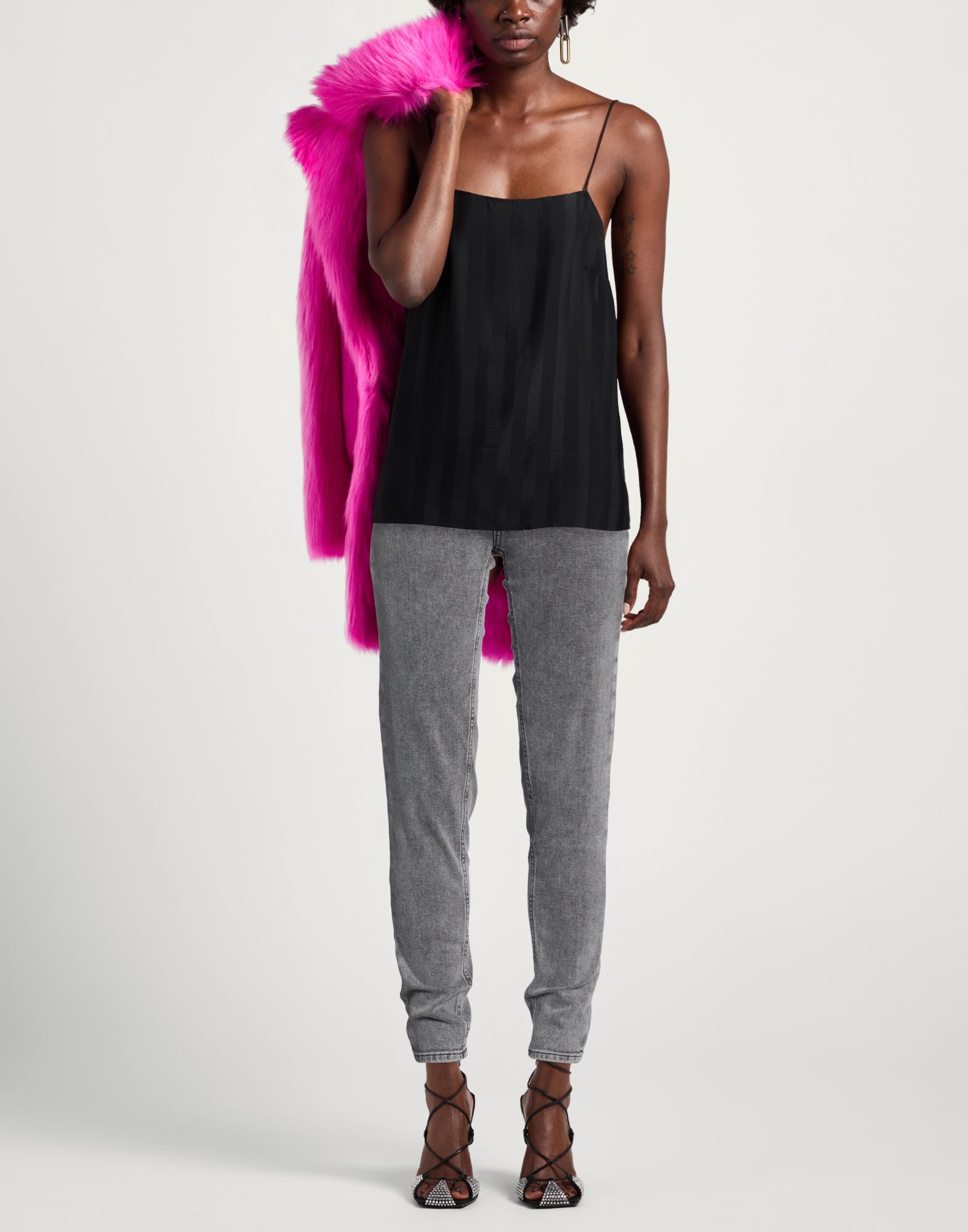  Versace Jeans Couture - Hosen & Röcke - Jeanshosen - On Yoox.com 