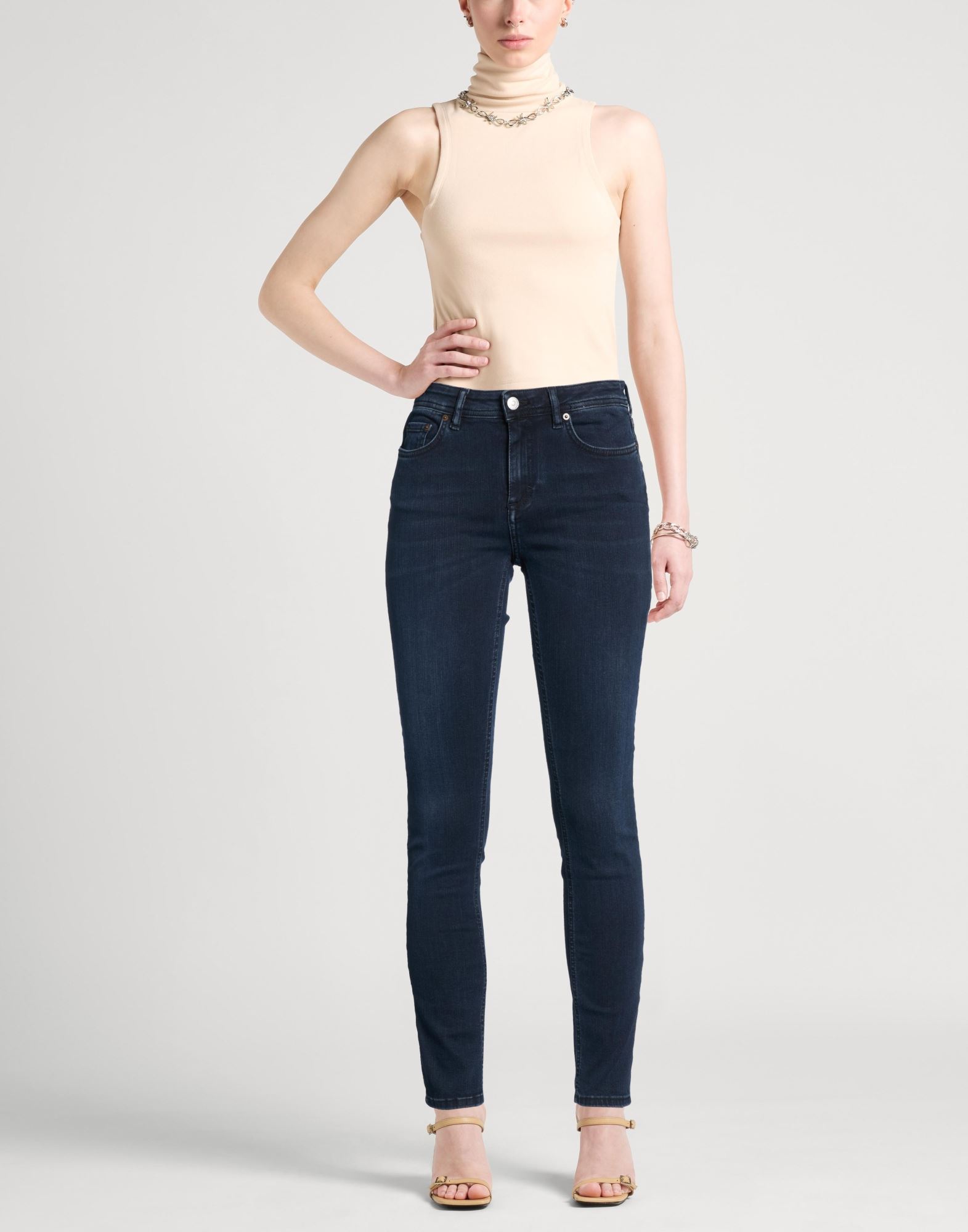  Acne Studios - Hosen & Röcke - Jeanshosen - On Yoox.com 