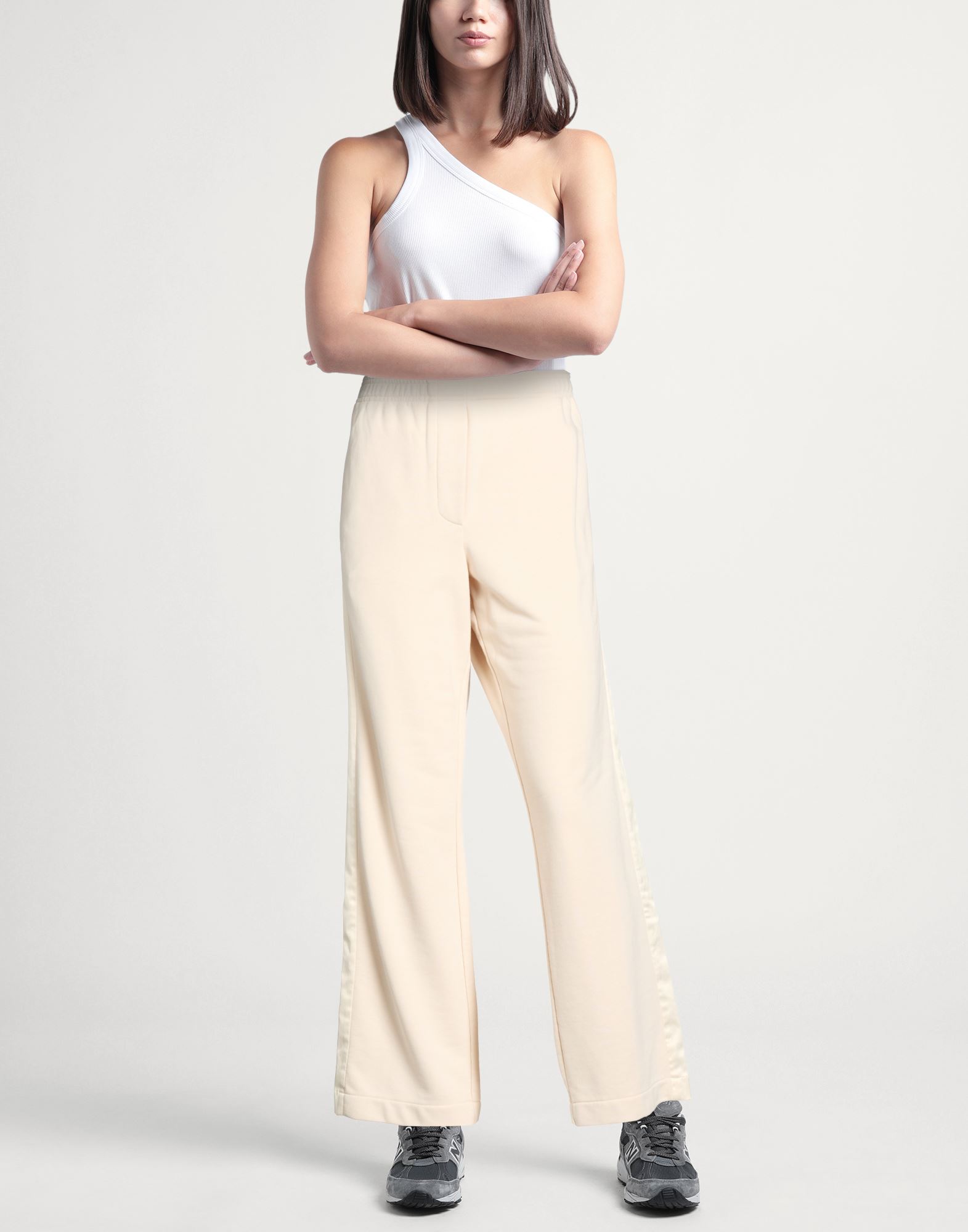 Kartika - Hosen & Röcke - Hosen - On Yoox.com 