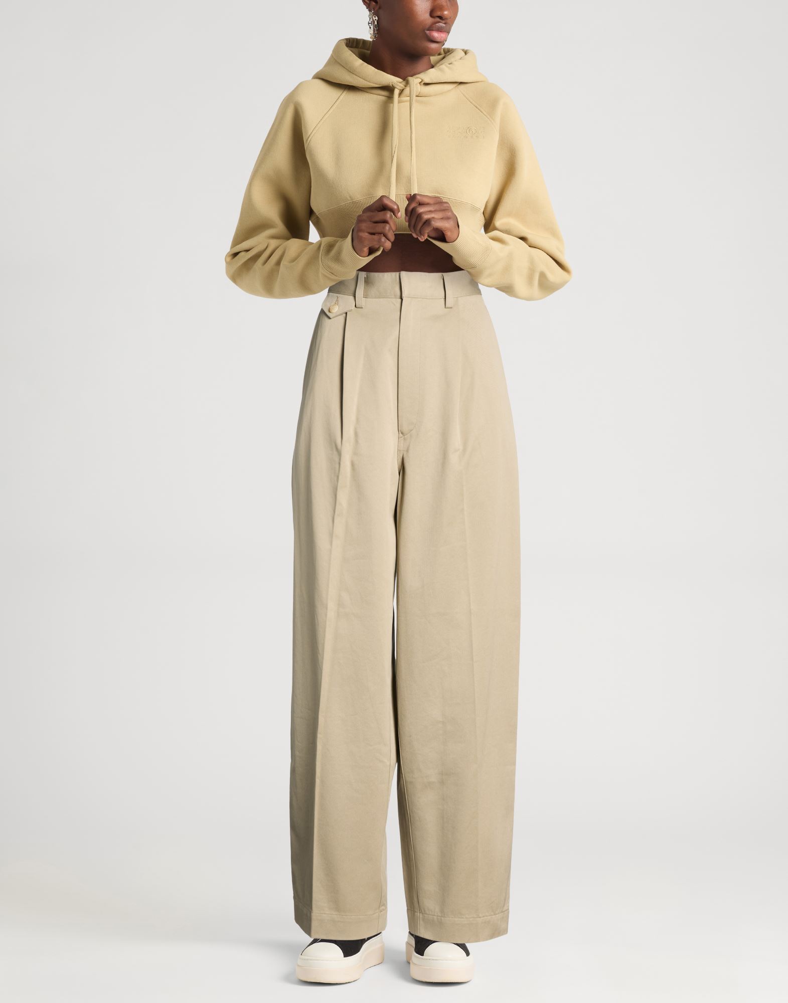  Auralee - Bottomwear - Pantaloni - On Yoox.com 