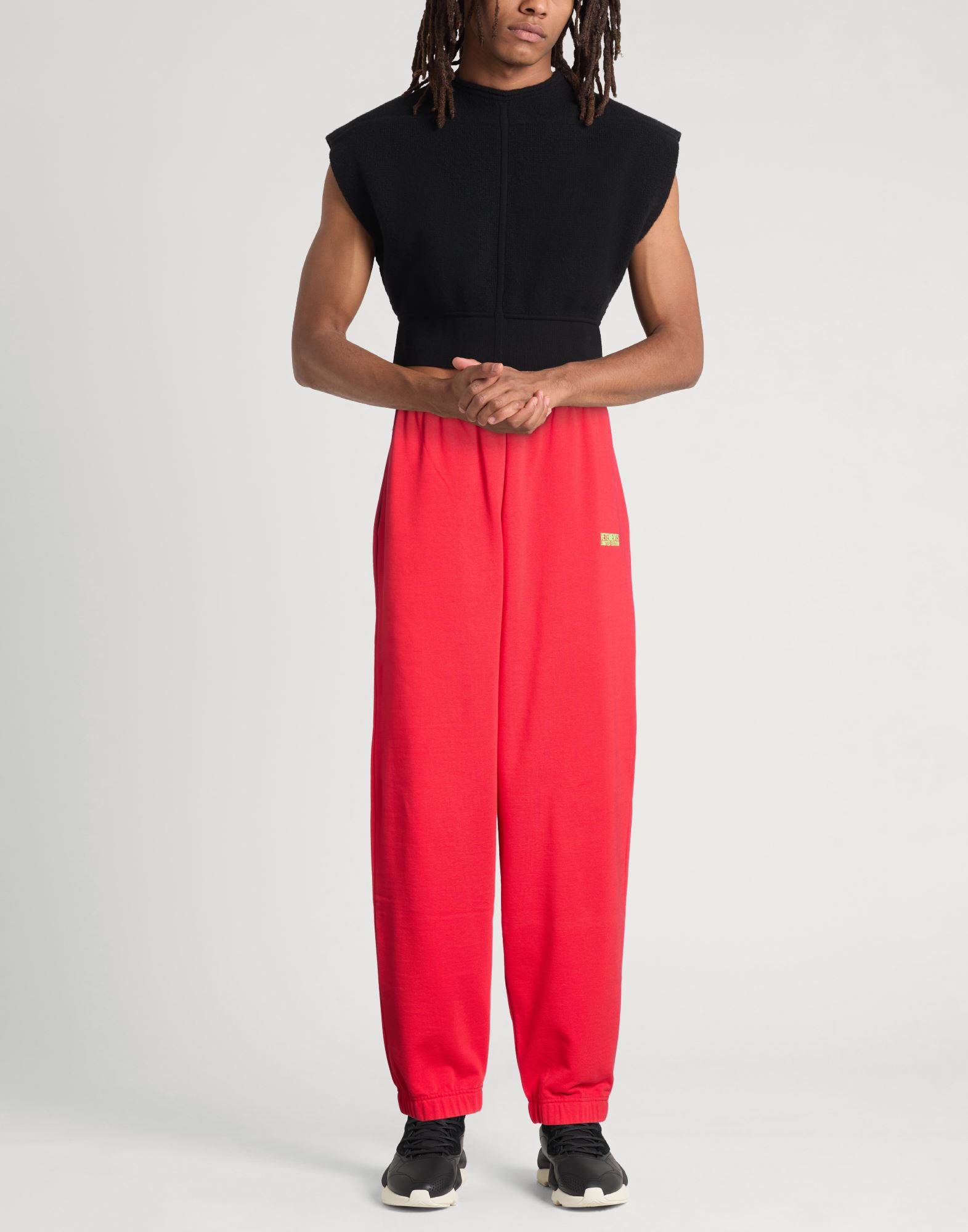  Vetements - Hosen & Röcke - Hosen - On Yoox.com 