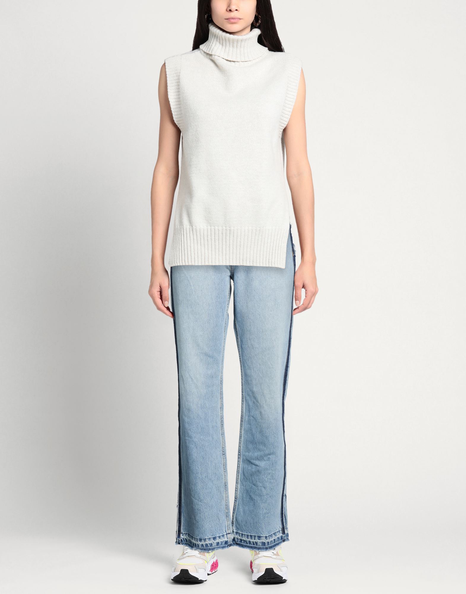  Victoria Beckham - Hosen & Röcke - Jeanshosen - On Yoox.com 
