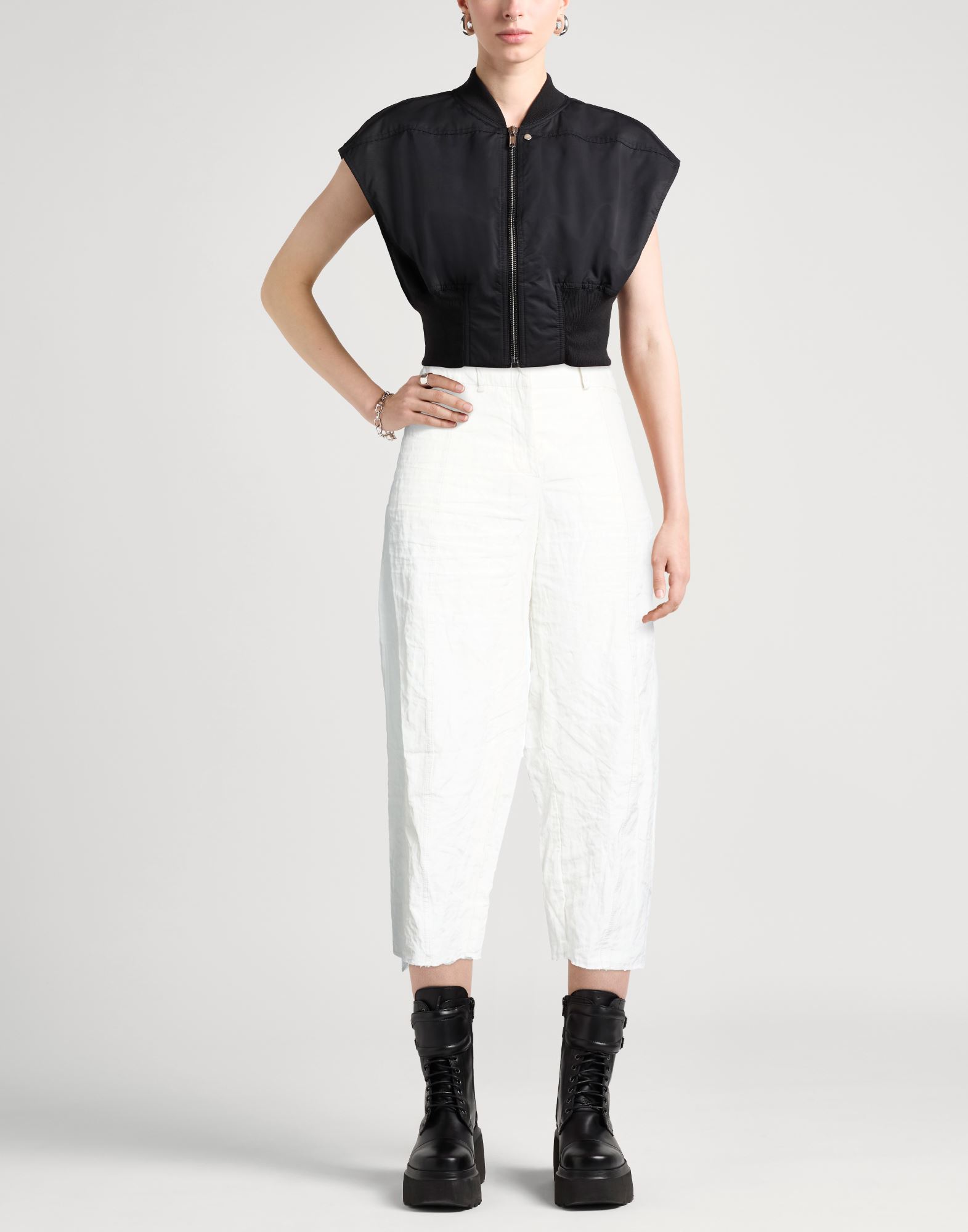  Masnada - Hosen & Röcke - Hosen - On Yoox.com 