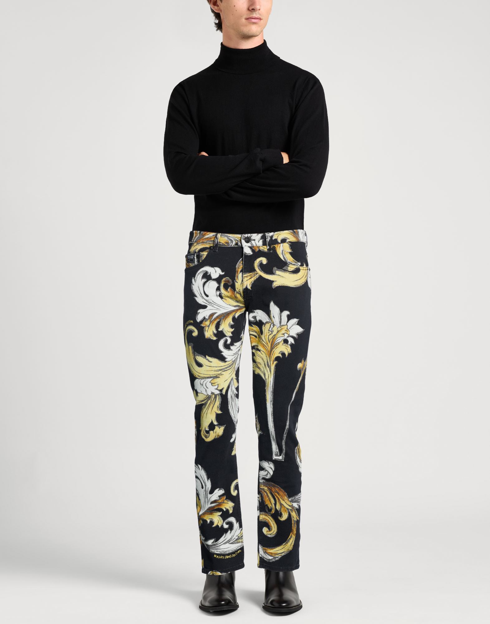  Versace Jeans Couture - Hosen & Röcke - Hosen - On Yoox.com 