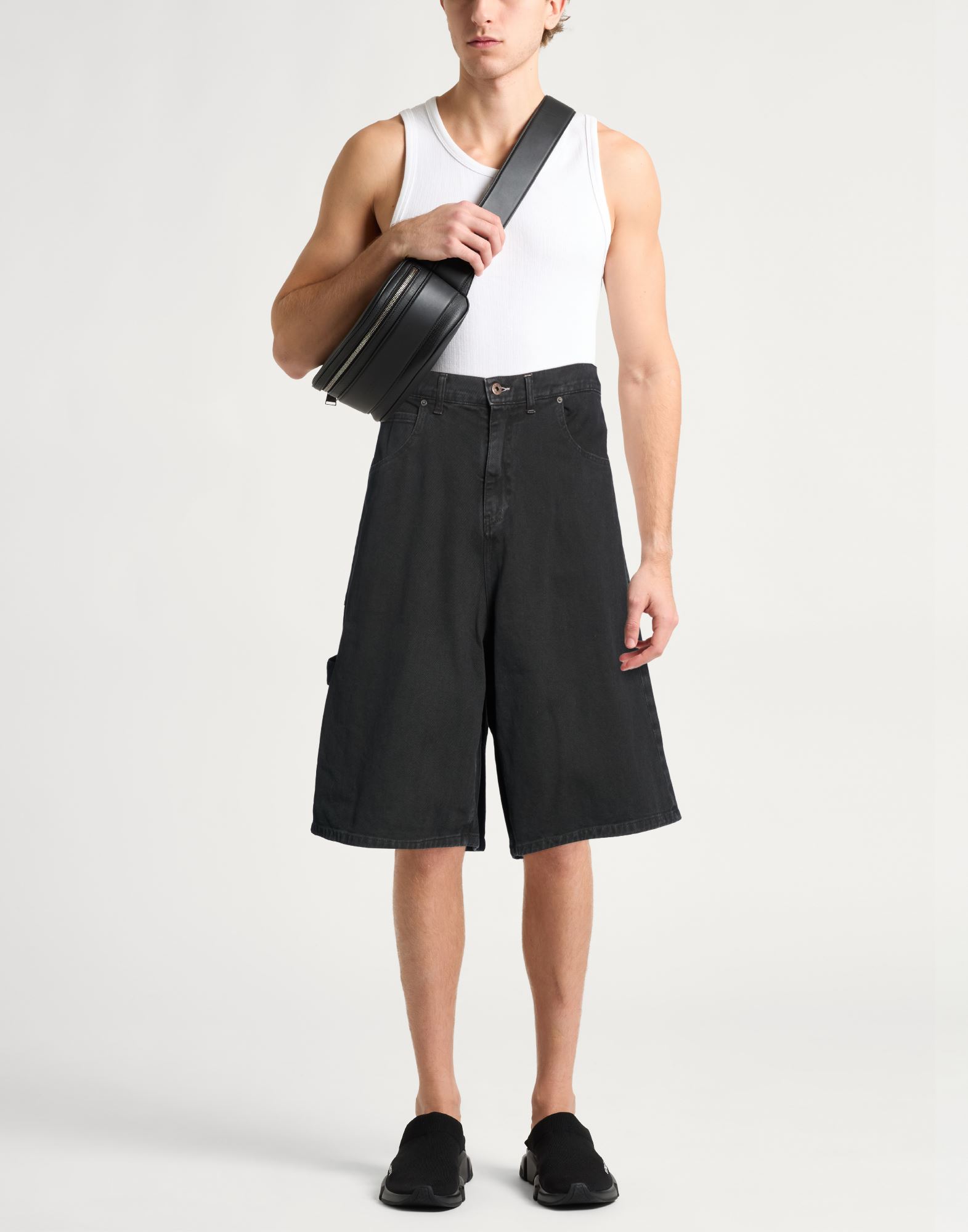  Berna - Partes De Abajo - Shorts Vaqueros - On Yoox.com 