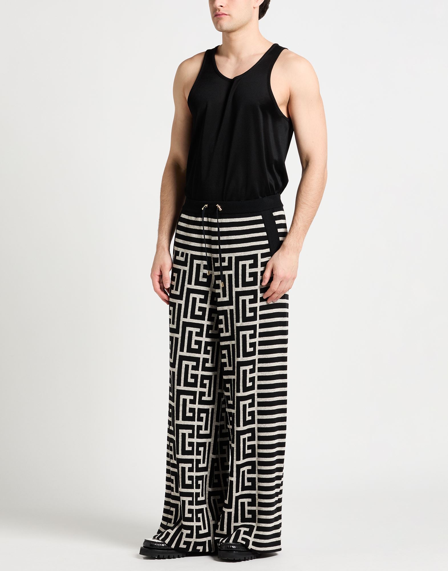 Balmain - Partes De Abajo - Pantalones - On Yoox.com 