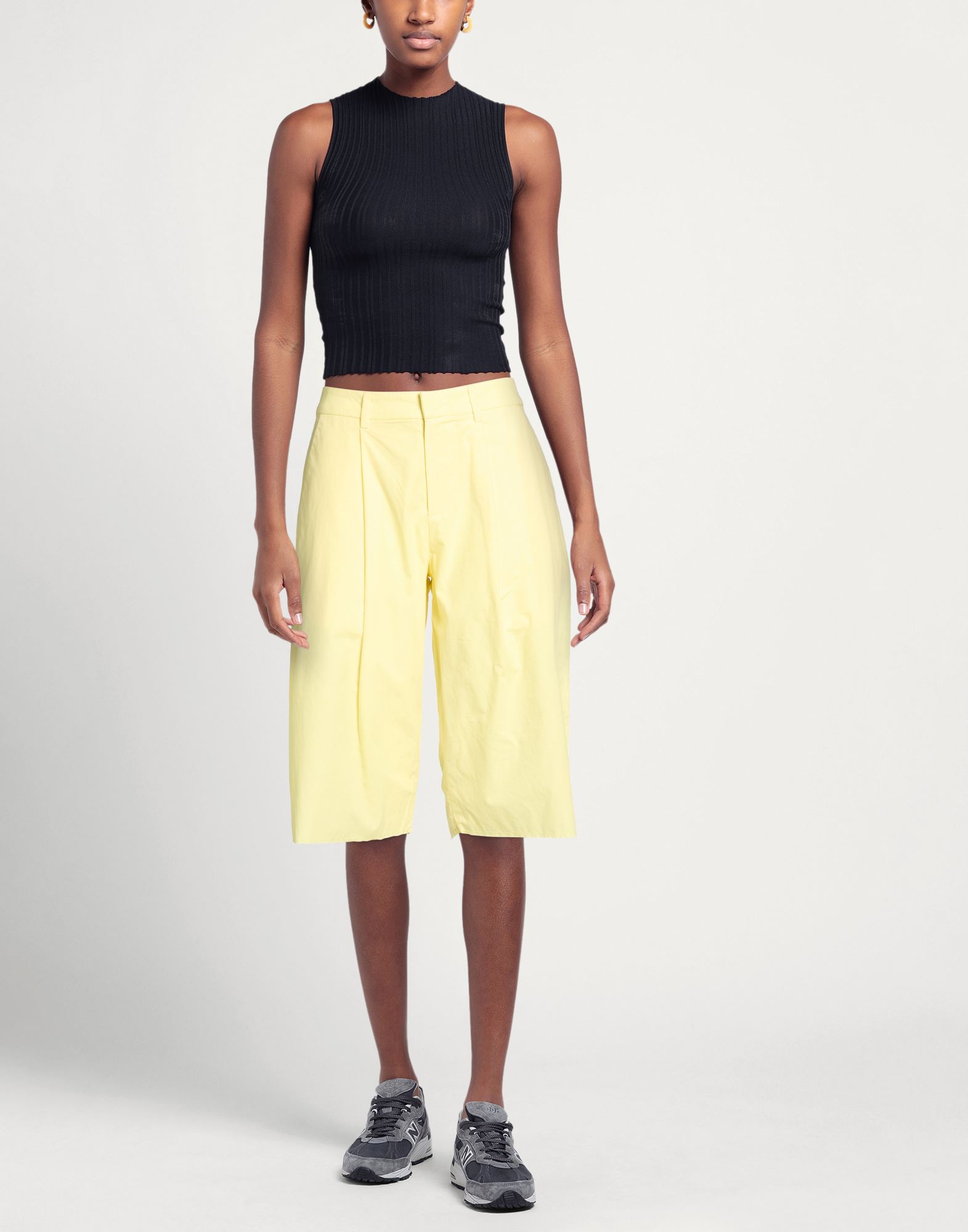  Laurence Bras - Hosen & Röcke - Shorts & Bermudashorts - On Yoox.com 