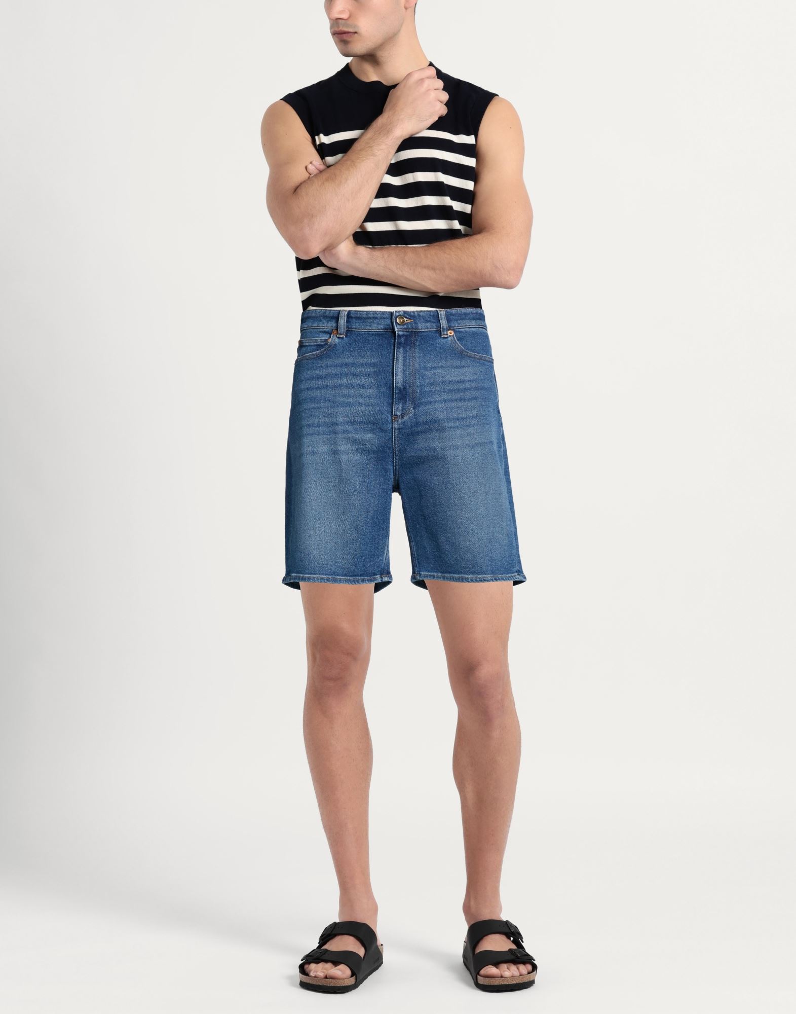  Valentino Garavani - Hosen & Röcke - Jeansshorts - On Yoox.com 