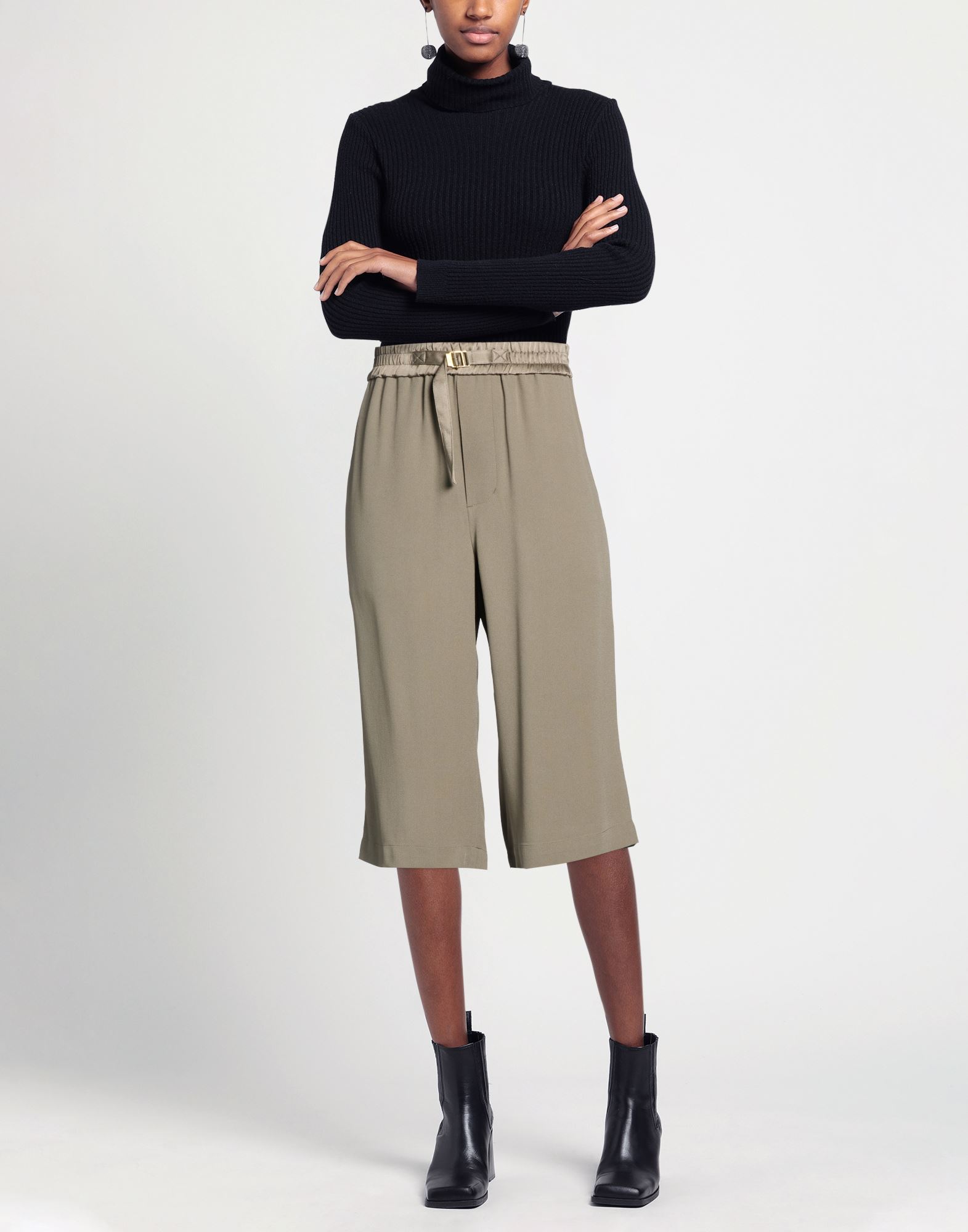  Ami Alexandre Mattiussi - Hosen & Röcke - Shorts & Bermudashorts - On Yoox.com 