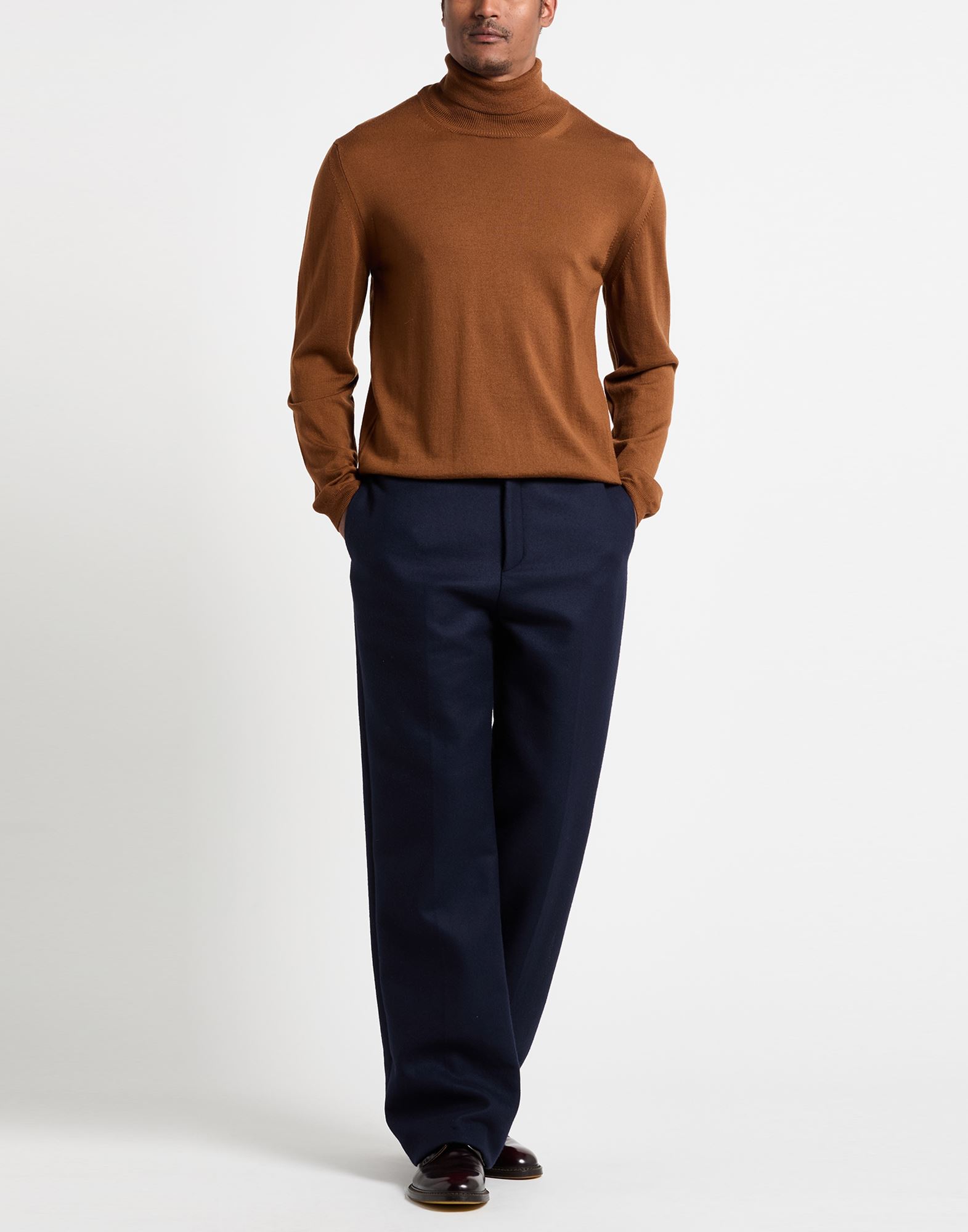  Ferragamo - Partes De Abajo - Pantalones - On Yoox.com 