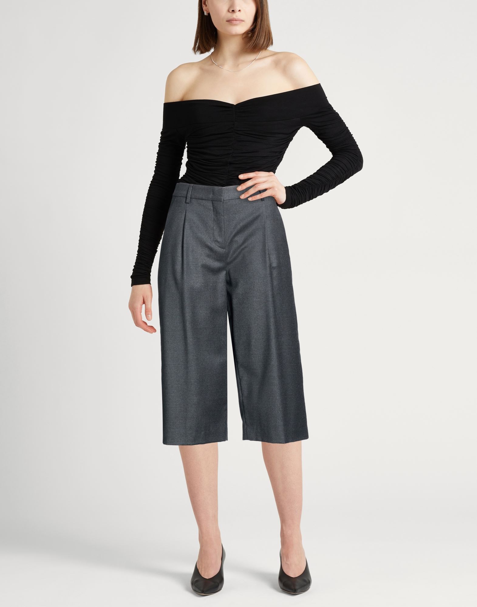  Lardini - Hosen & Röcke - Shorts & Bermudashorts - On Yoox.com 