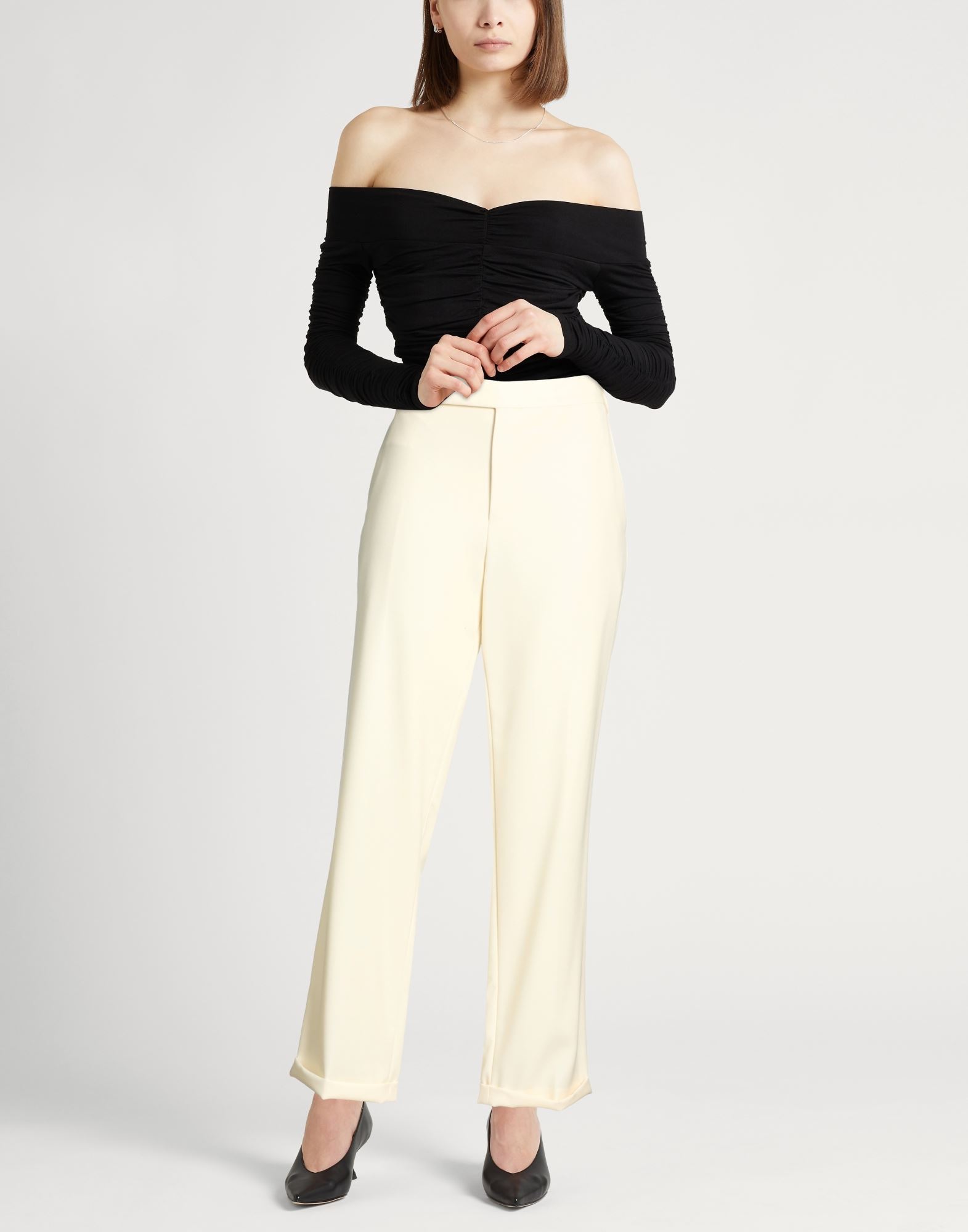  Lardini - Hosen & Röcke - Hosen - On Yoox.com 
