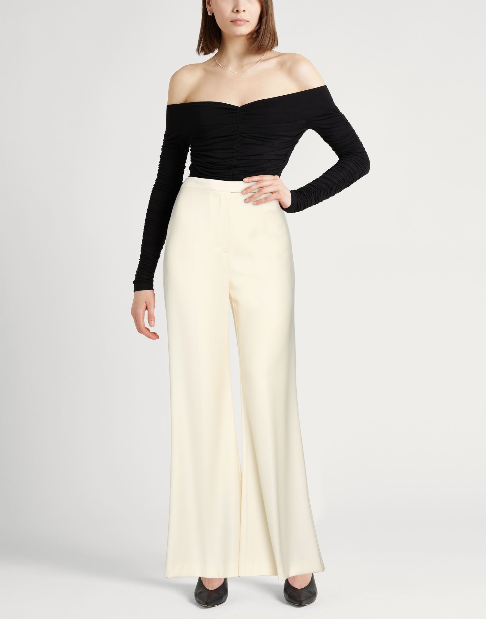  Lardini - Hosen & Röcke - Hosen - On Yoox.com 