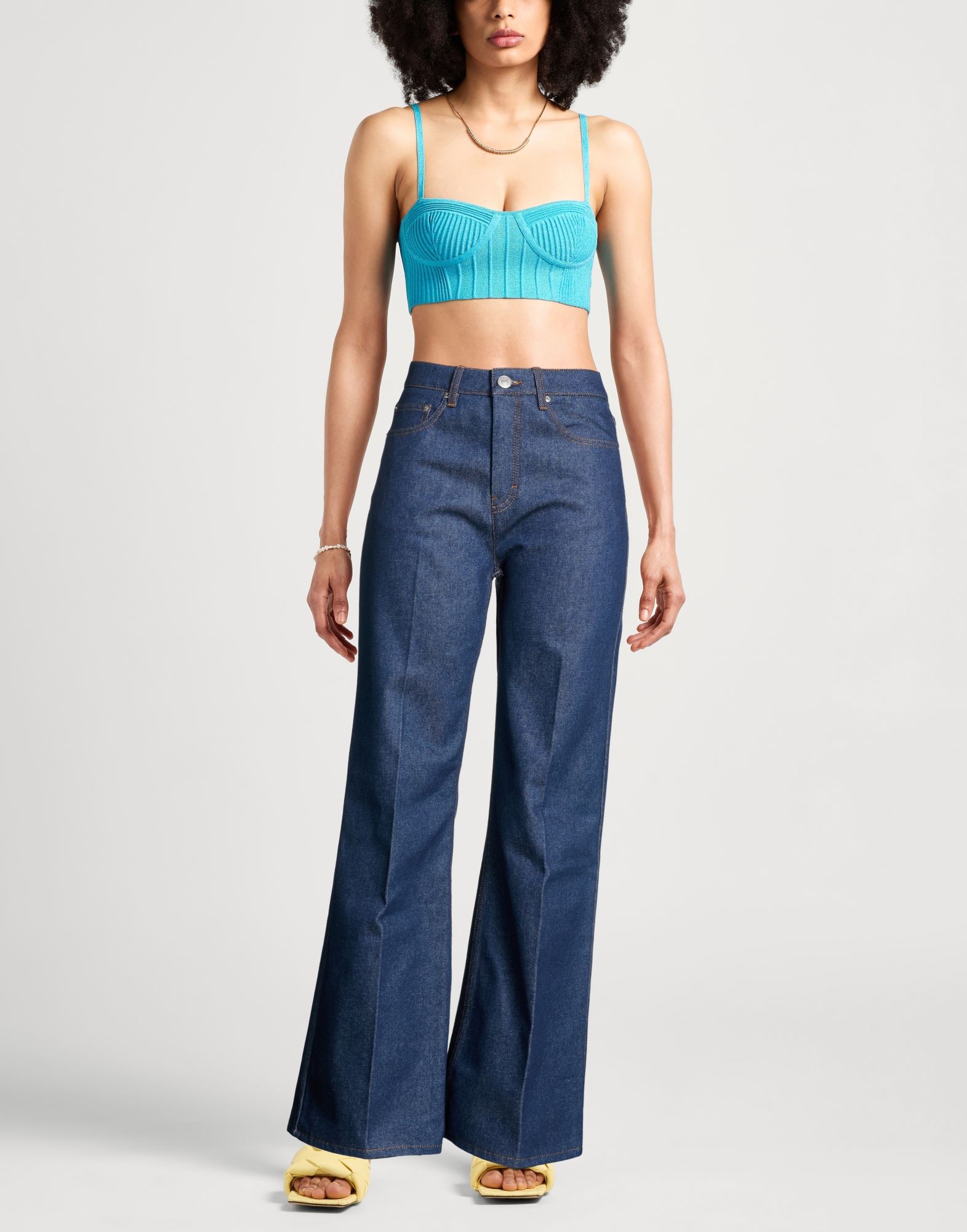  Ami Alexandre Mattiussi - Hosen & Röcke - Jeanshosen - On Yoox.com 