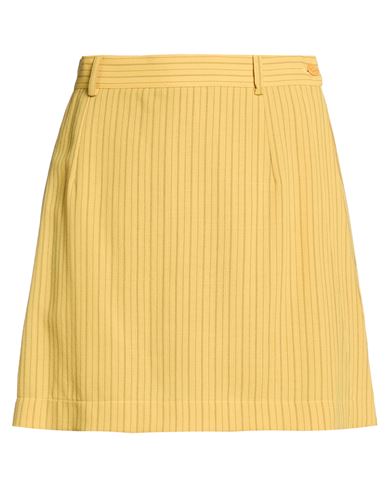 Pantalones cortos y bermudas Mujer Amarillo 40 Mujer