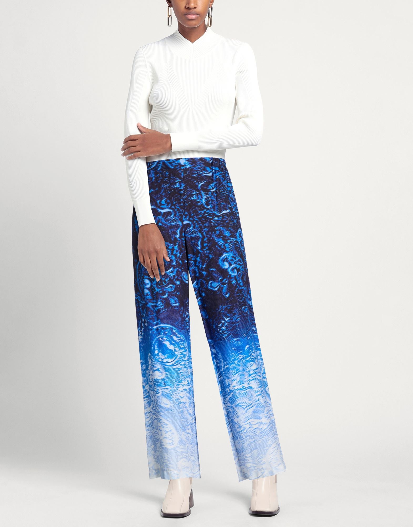  Daniela Drei - Hosen & Röcke - Hosen - On Yoox.com 