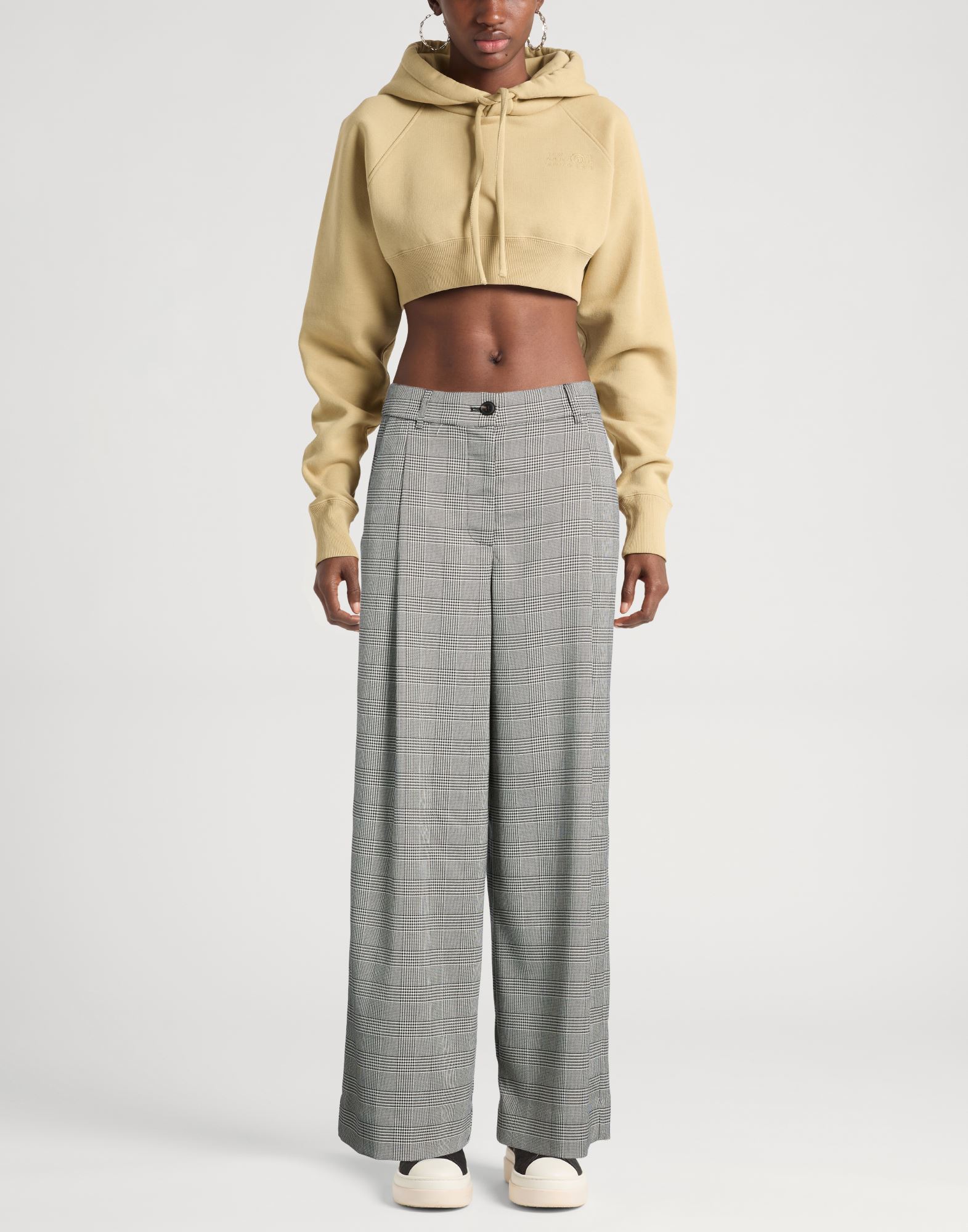  Essentiel Antwerp - Hosen & Röcke - Hosen - On Yoox.com 